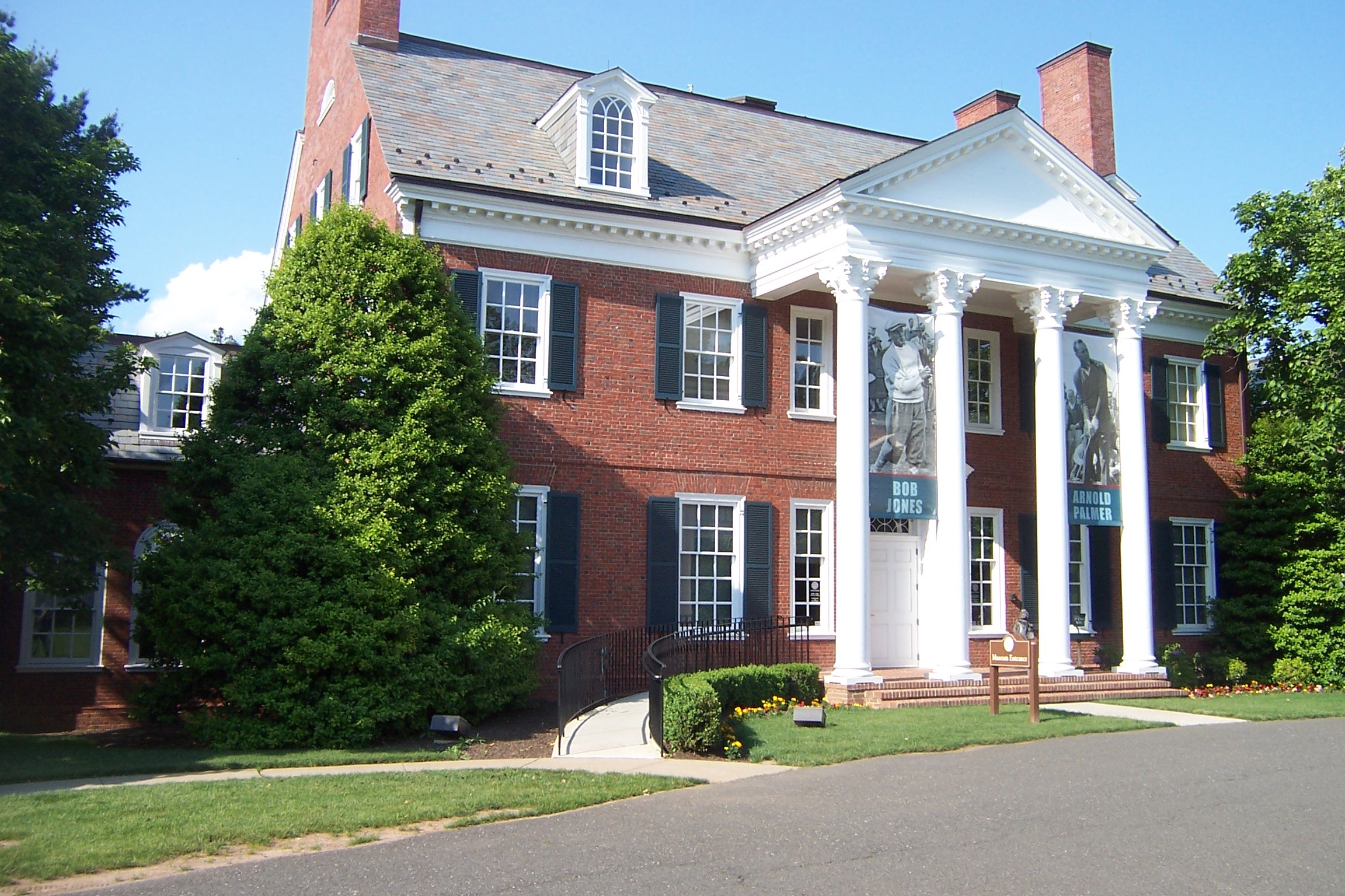 The USGA Museum building in Far Hills, New Jersey.