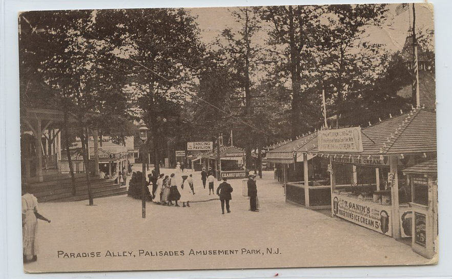 Palisades Amusement Park, early 20C (historic photo)