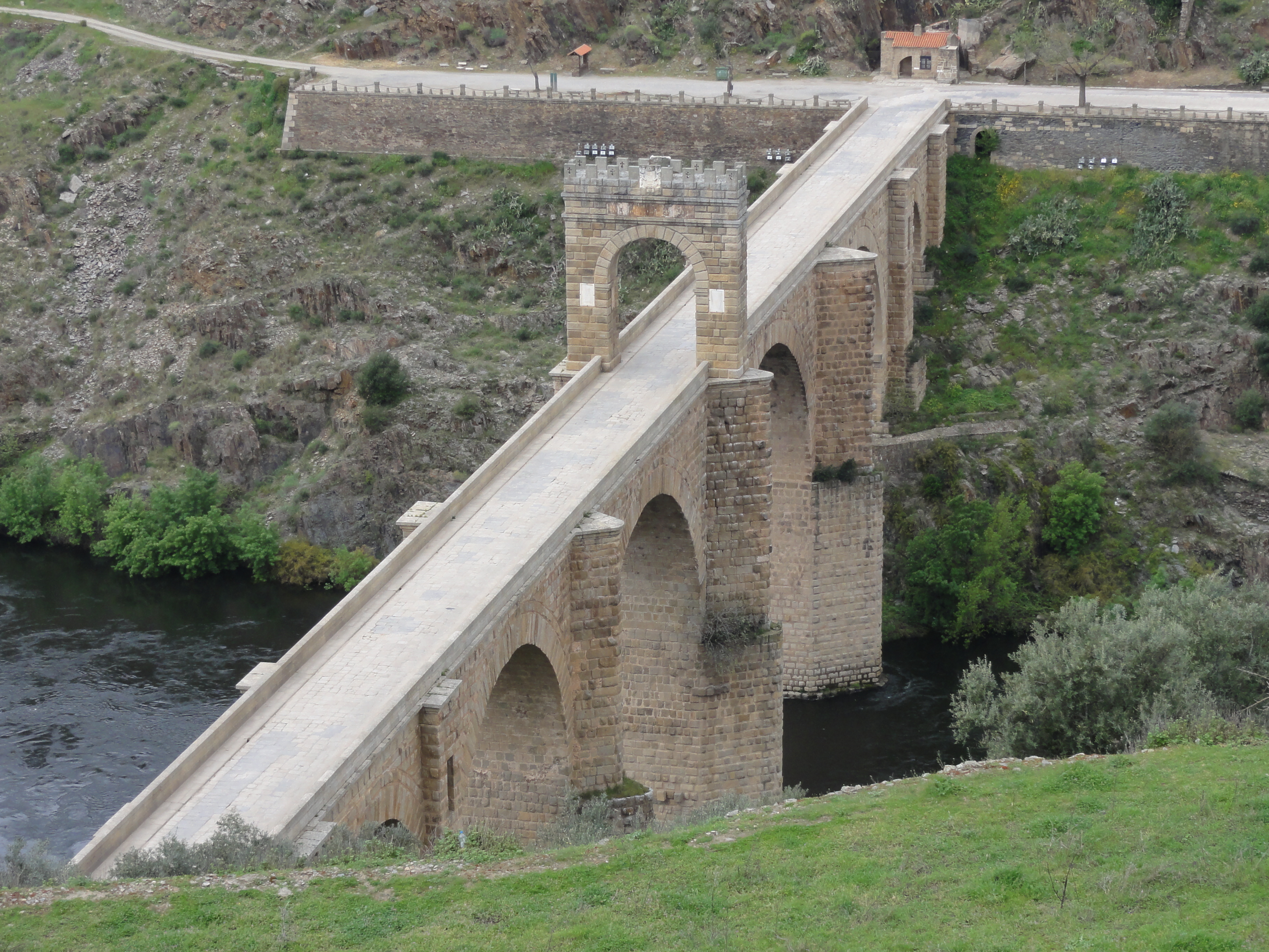 Alcántara Bridge (Alcántara, Cáceres, Spain)