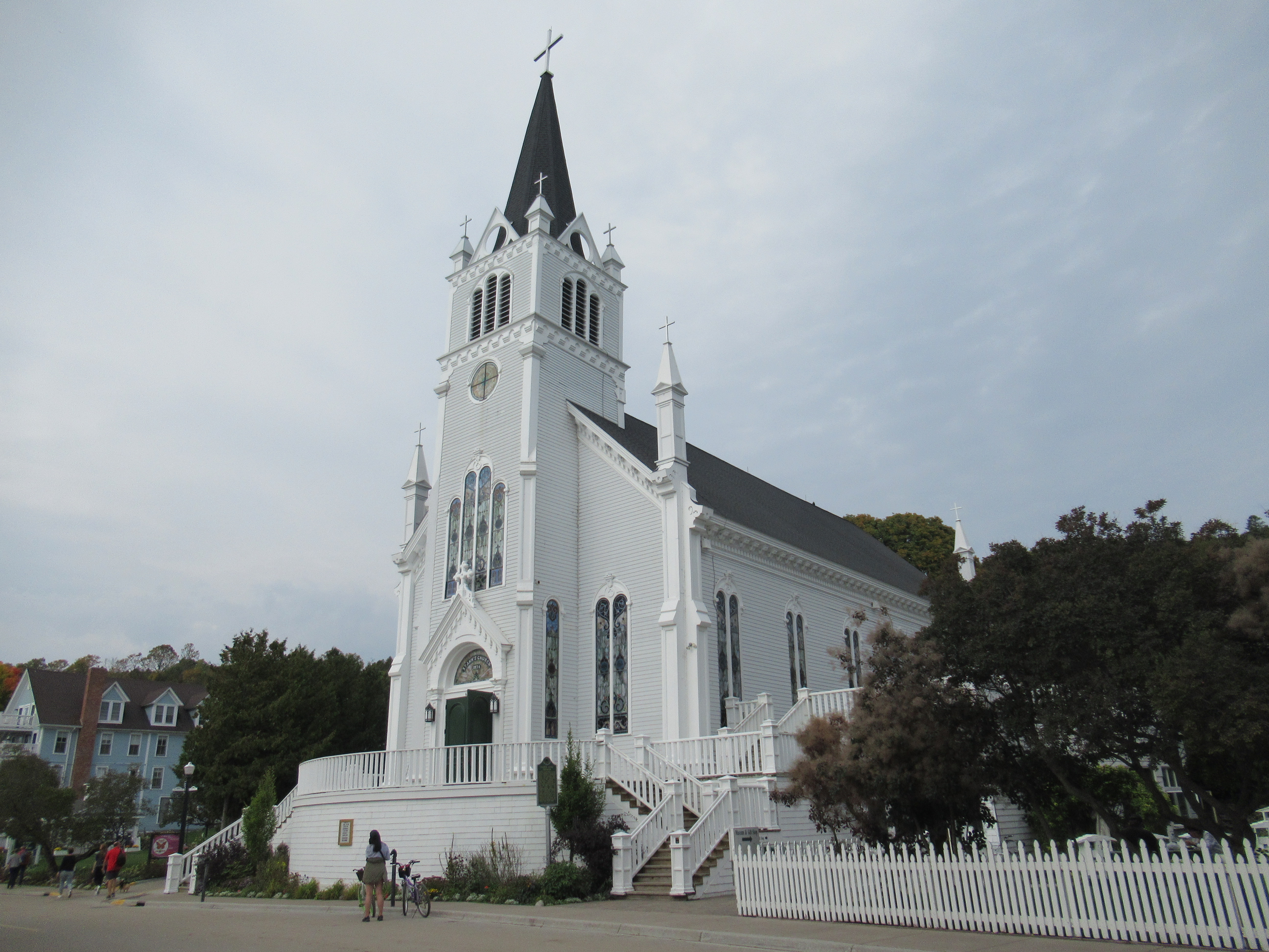 w:Sainte Anne Church (Mackinac Island)