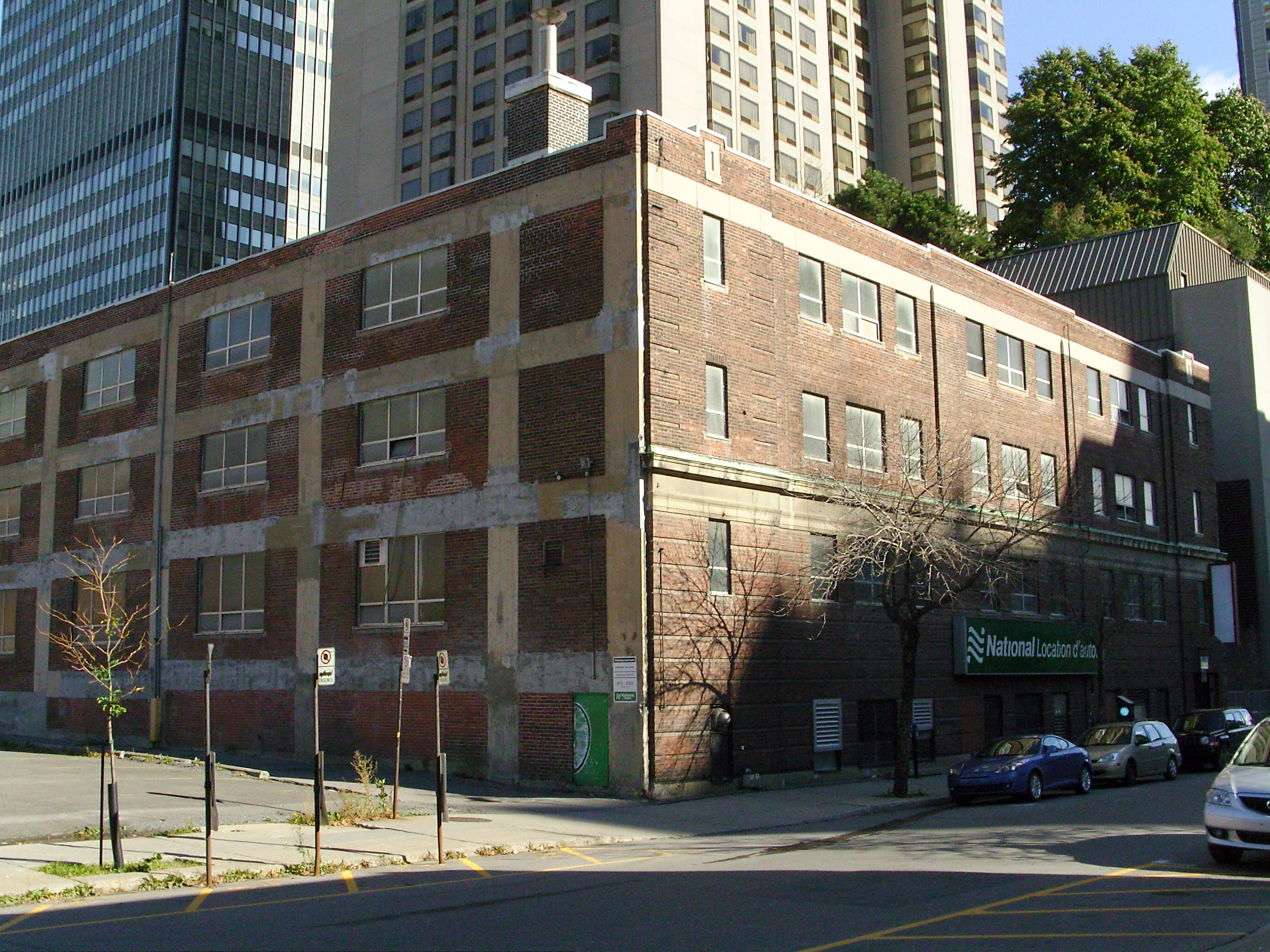 Parking Garage on Victoria Skating Rink site