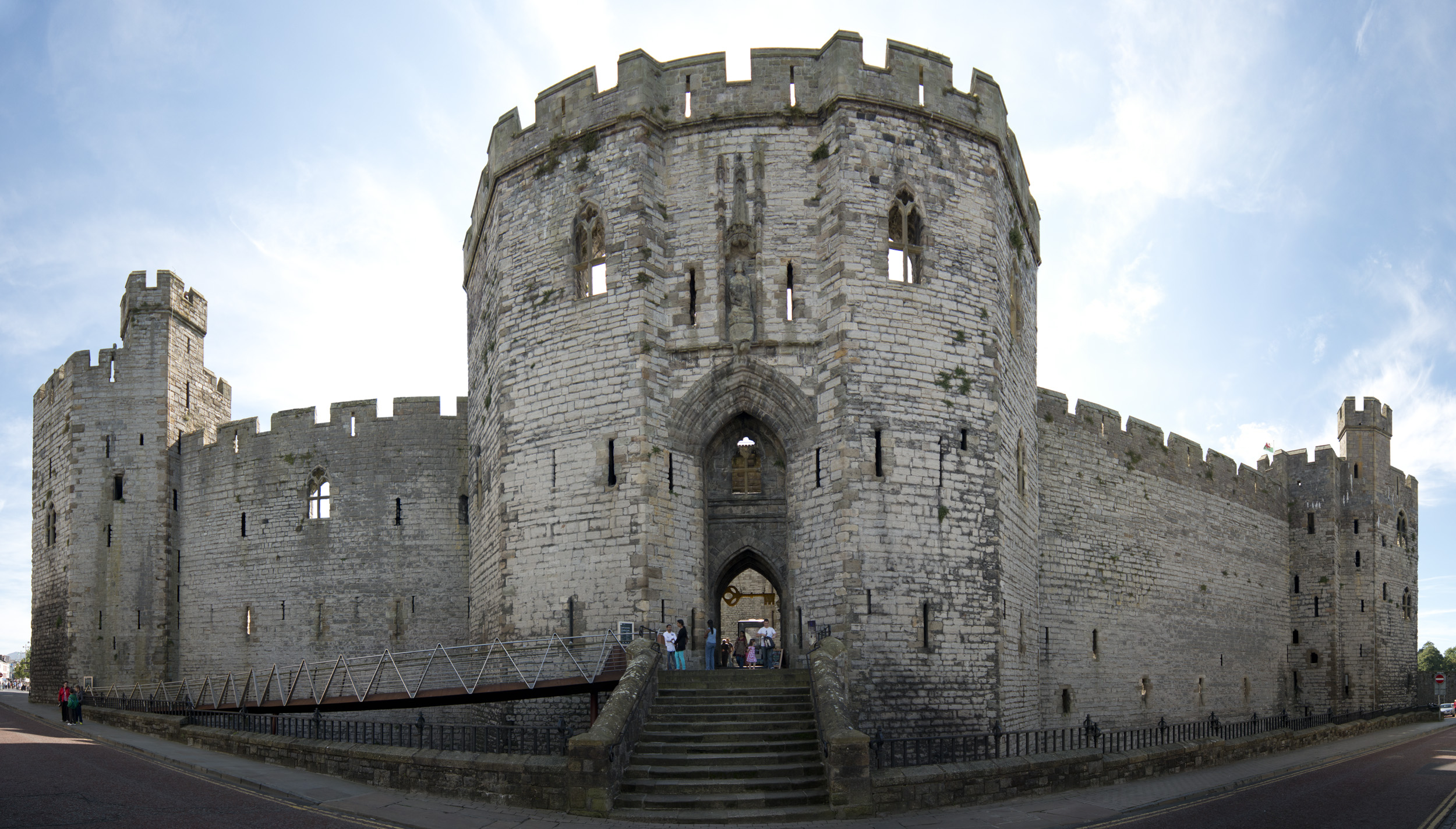 Caernafon Castle Panorama