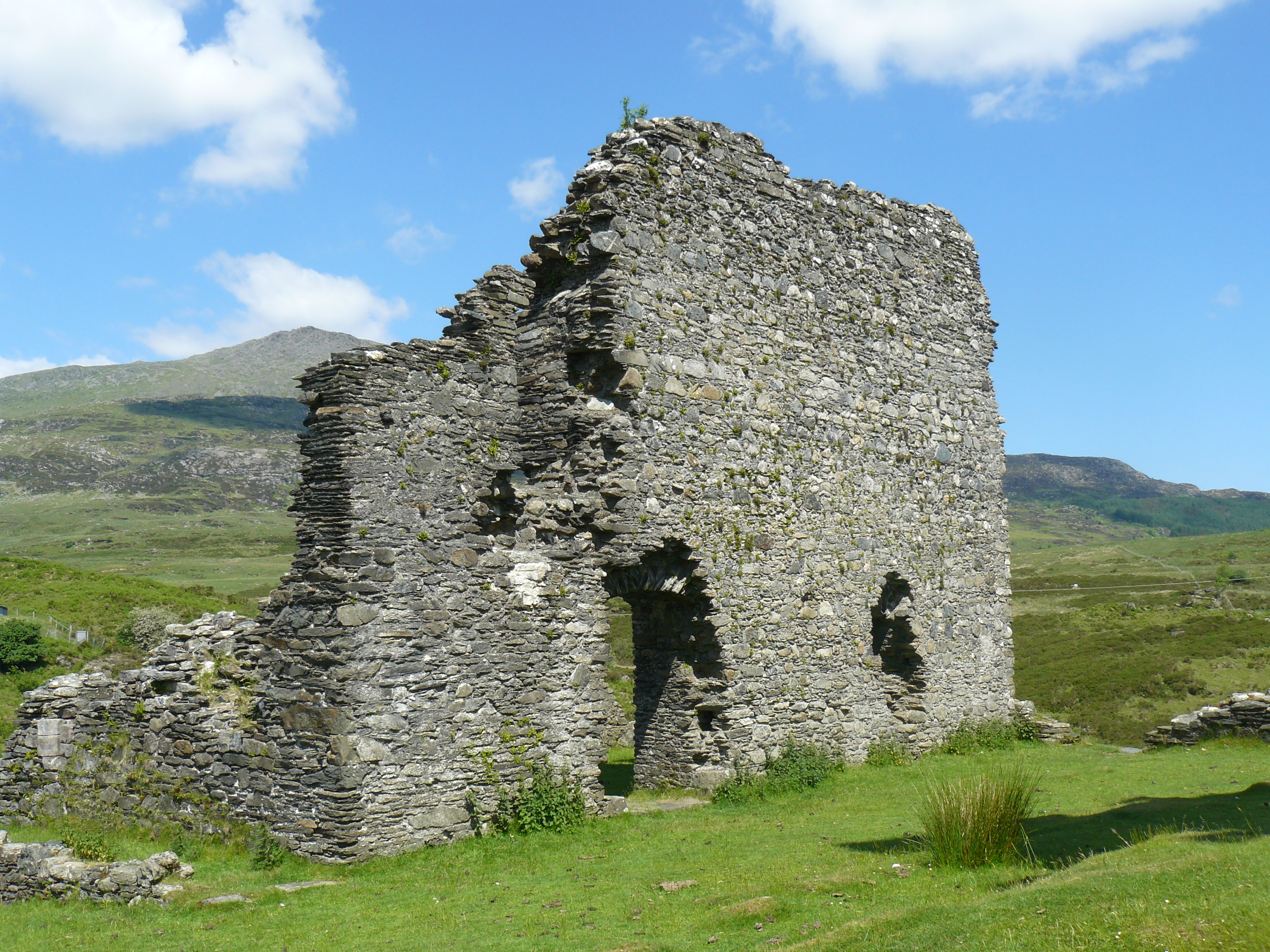 Dolwyddelan Castle