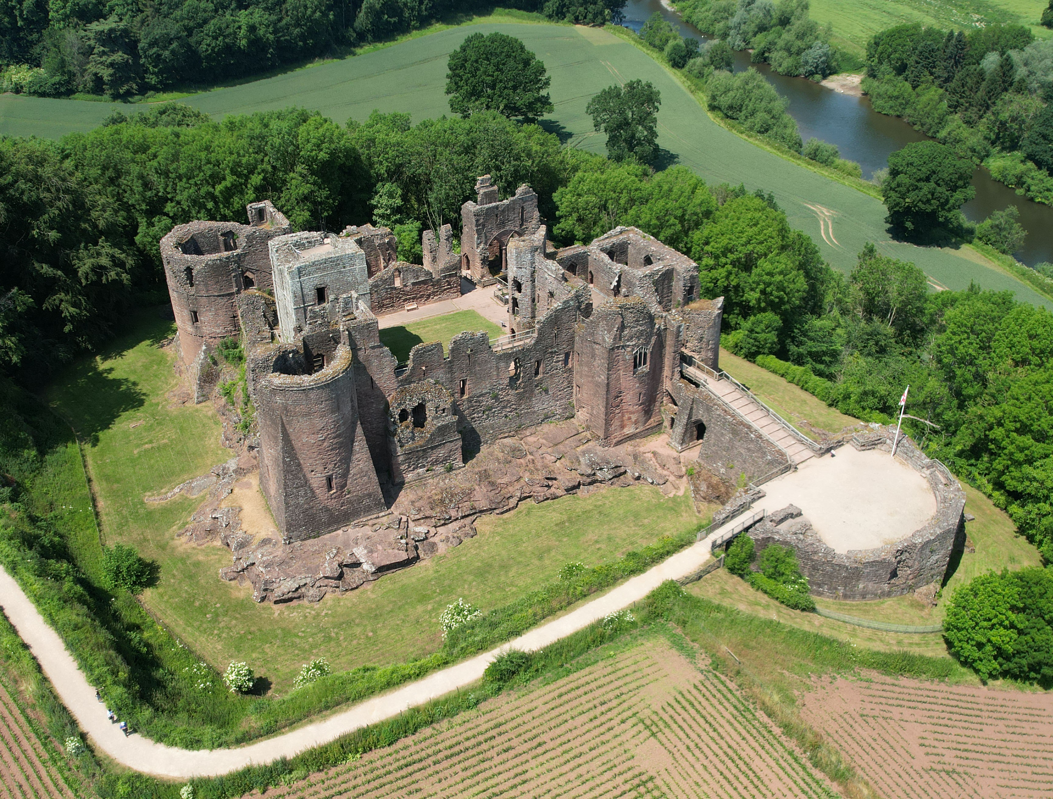 An aerial photo of Goodrich Castle from the east.