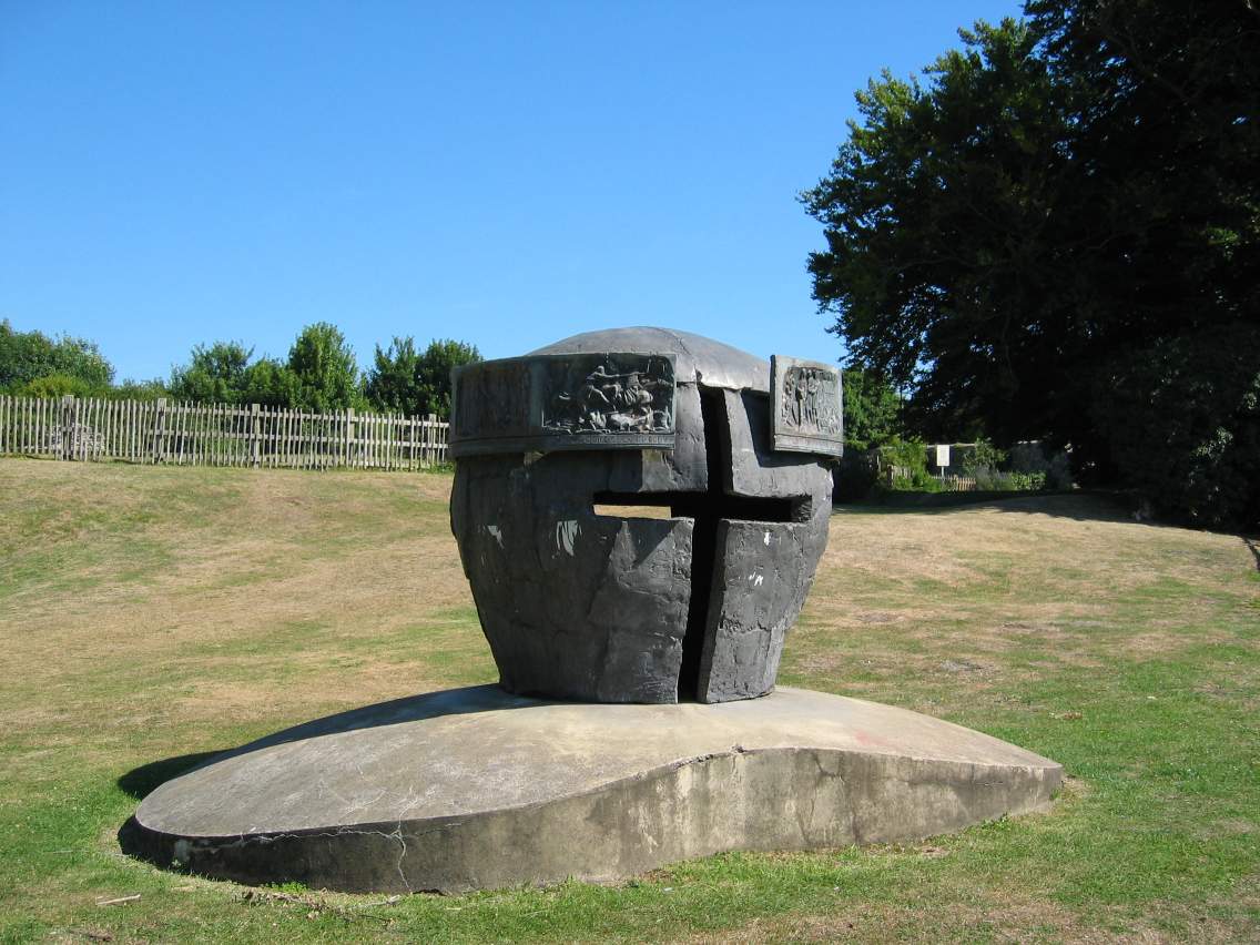 Sculpture: Battle Monument (1964), Lewes; by Enzo Plazotta