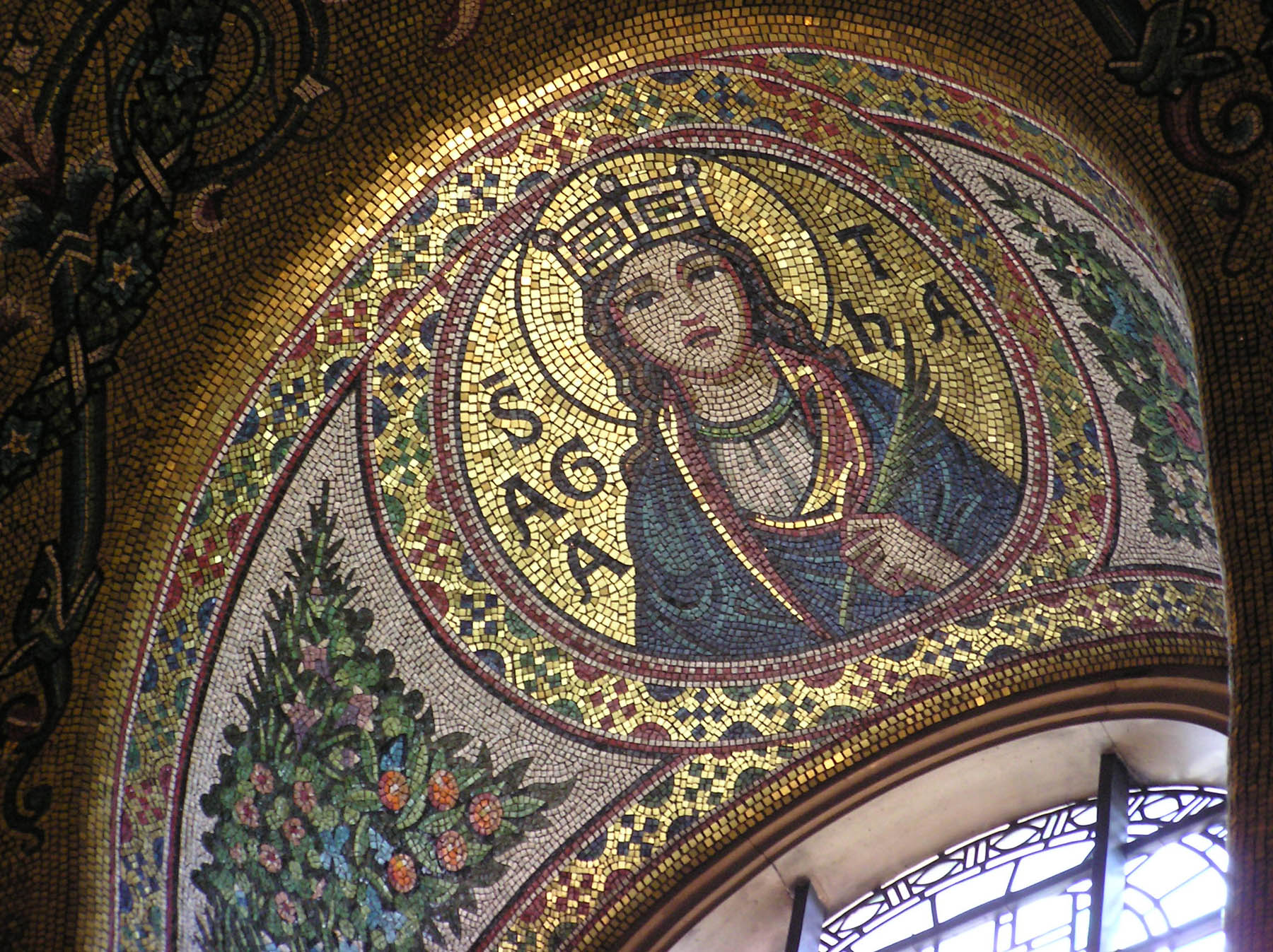 A side-chapel roof mosaic in Westminster Cathedral, London, England.

Photographed by Adrian Pingstone in June 2005  and placed in the public domain.