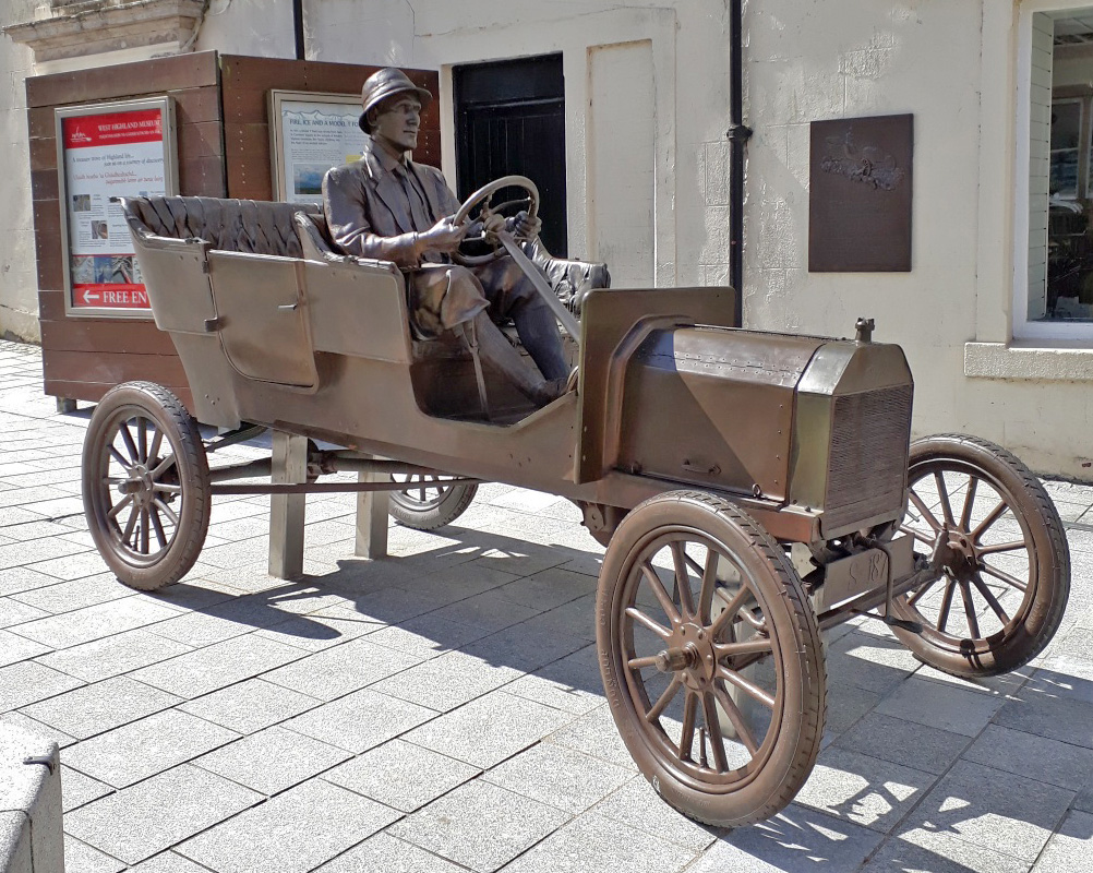 Outside The West Highland Museum stands a full size sculpture of Henry Alexander in his Model T Ford that climbed Ben Nevis in May 1911, The museum has a video show of the event.