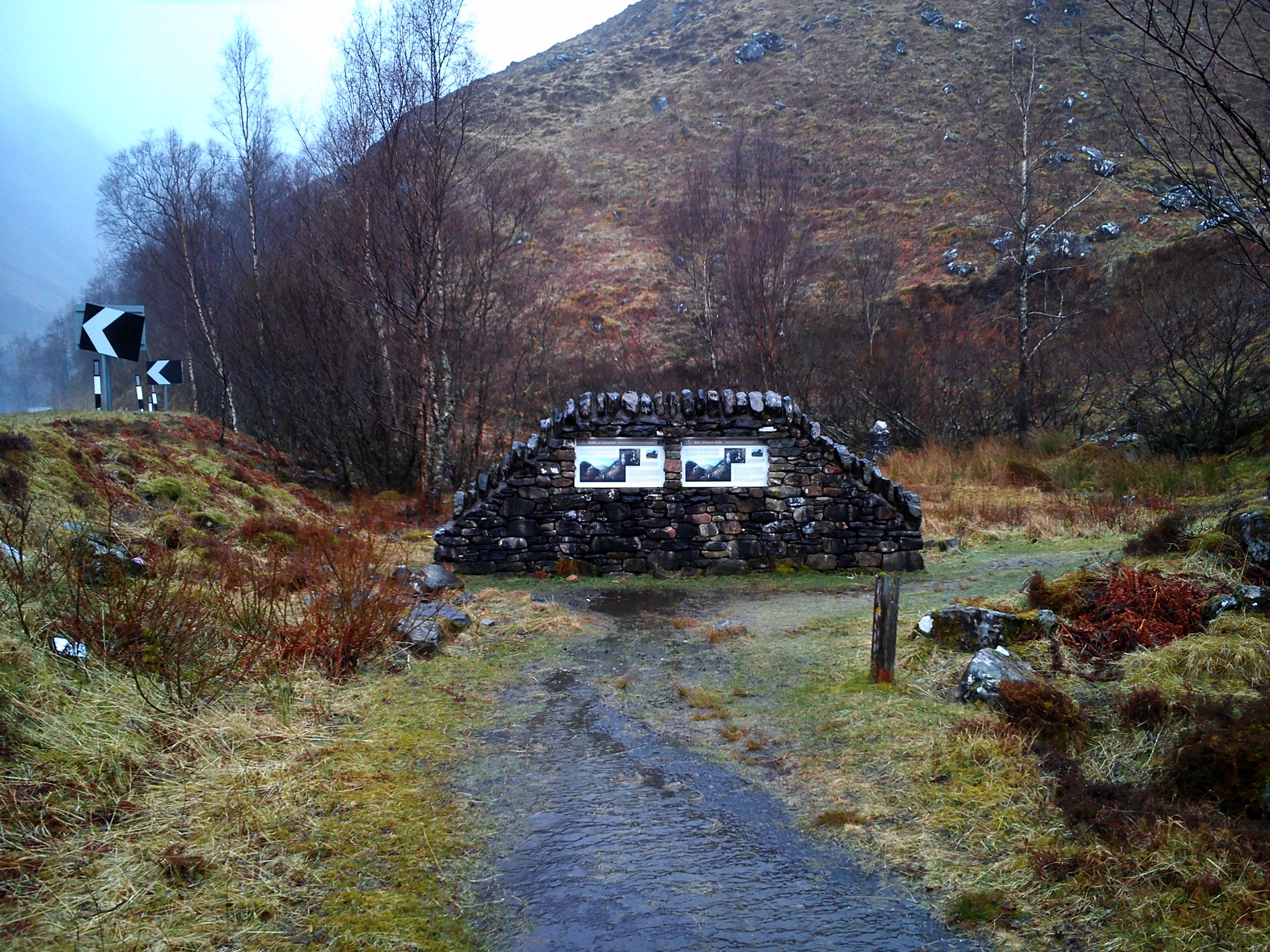 Battle of Glen Shiel Memorial, Glen Shiel