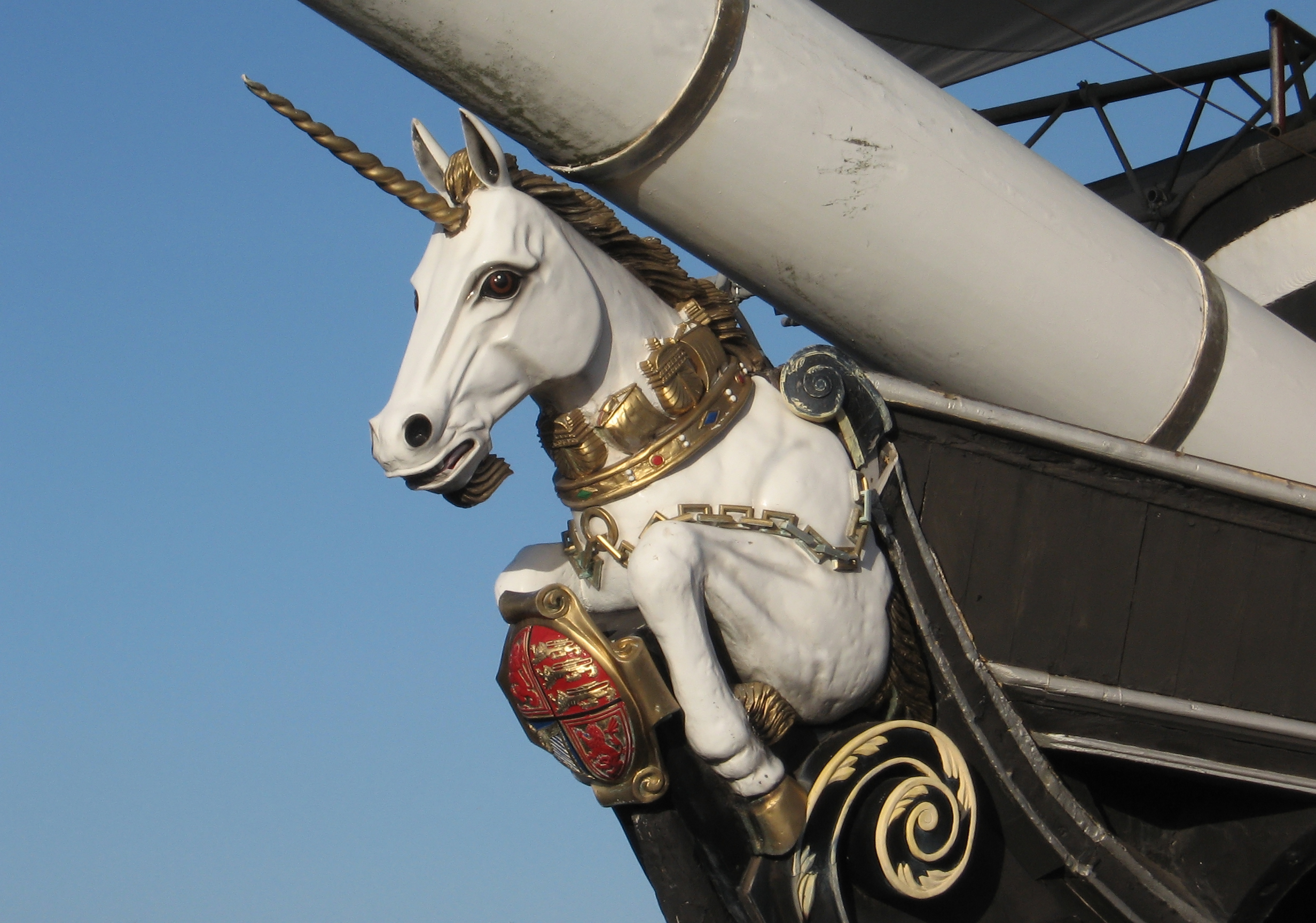 His Majesty’s Frigate Unicorn (1824) in Dundee. Close-up view of the unicorn sculpture at the head of the ship.