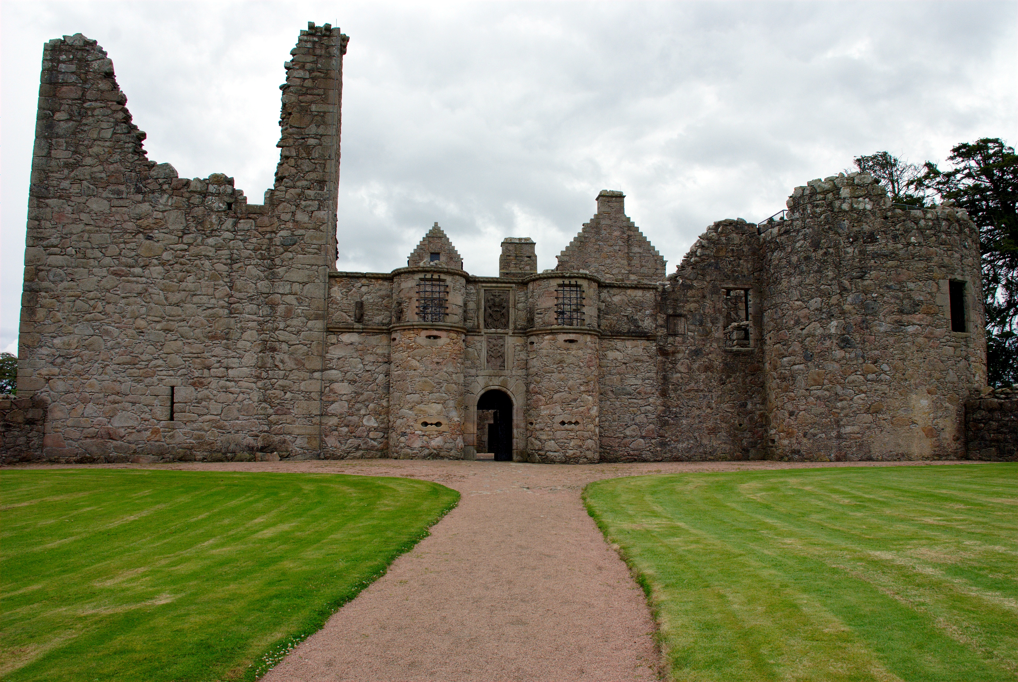 The front and entrance of Tolquhon Castle