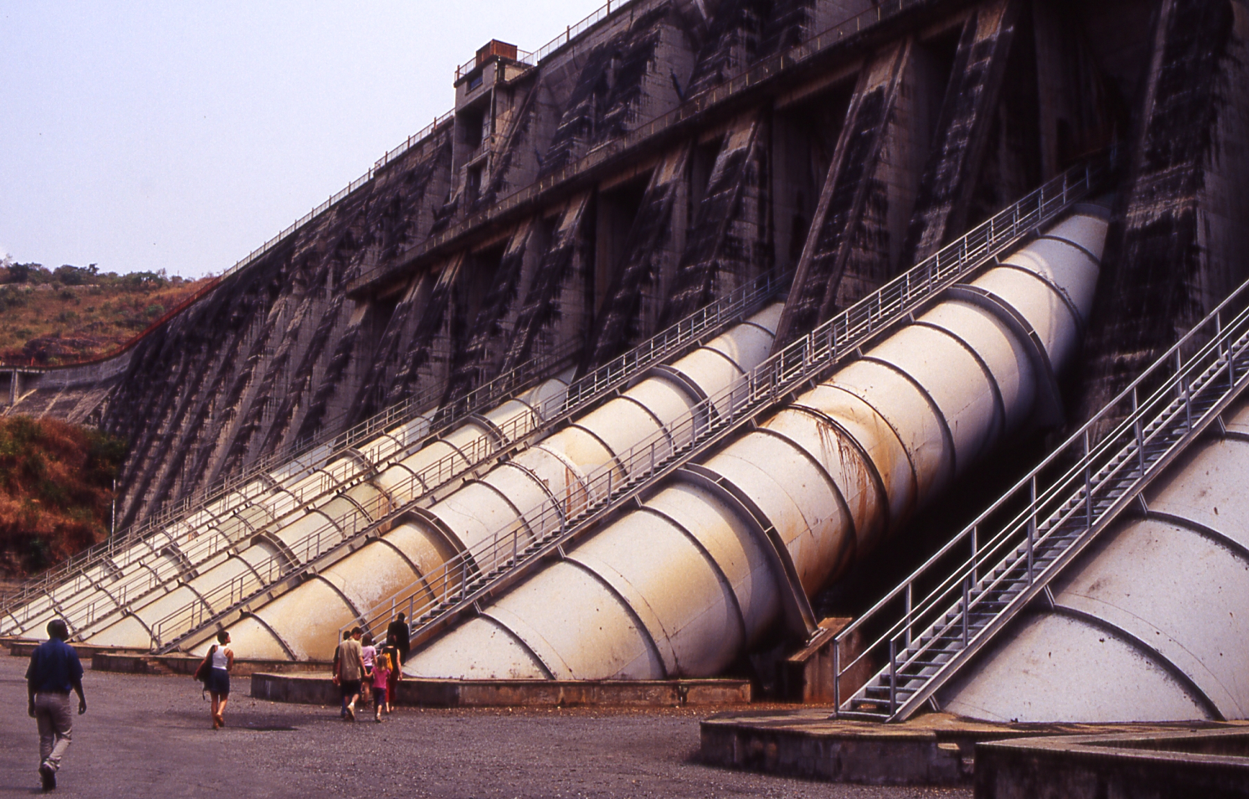 Vue du barrage d'Inga
