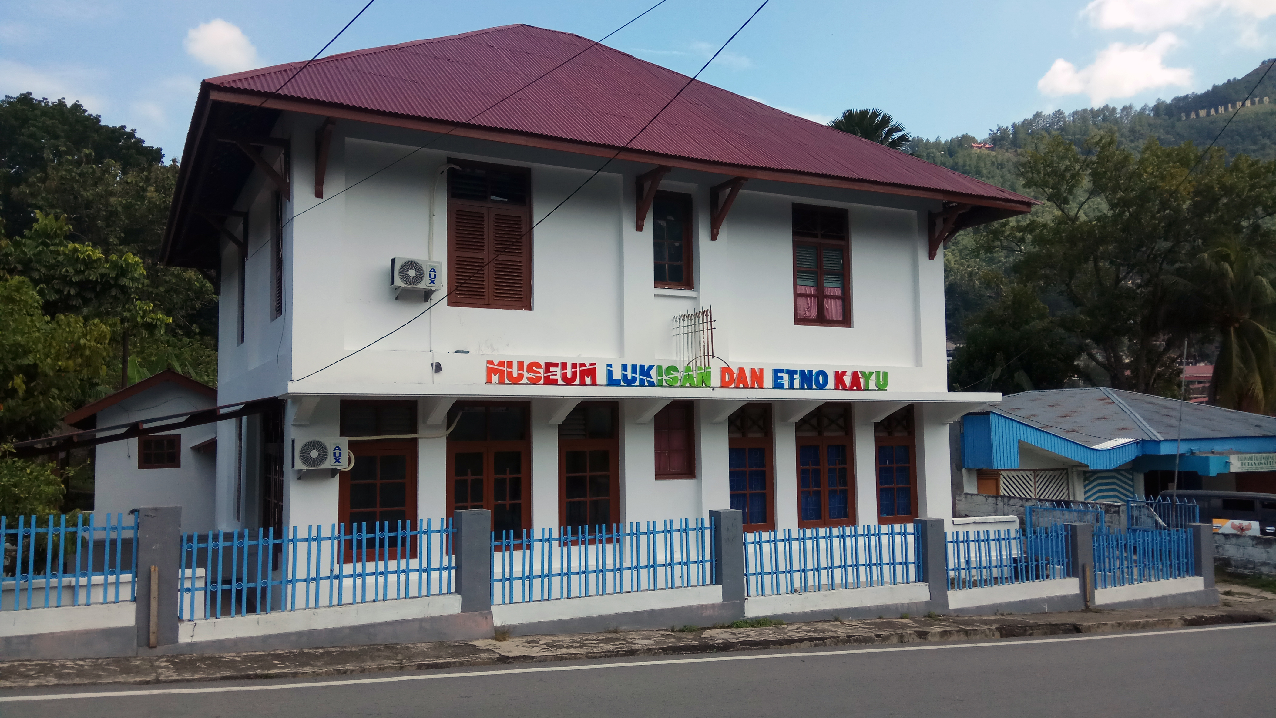 Museum Lukisan dan Etno Kayu di Kelurahan Saringan, Kecamatan Barangin, Kota Sawahlunto, Sumatera Barat.