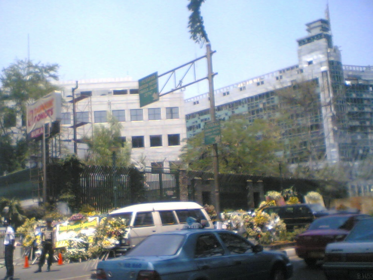 Flowers in front of the Australian Embassy in Jakarta a few days after the 2004 bombing