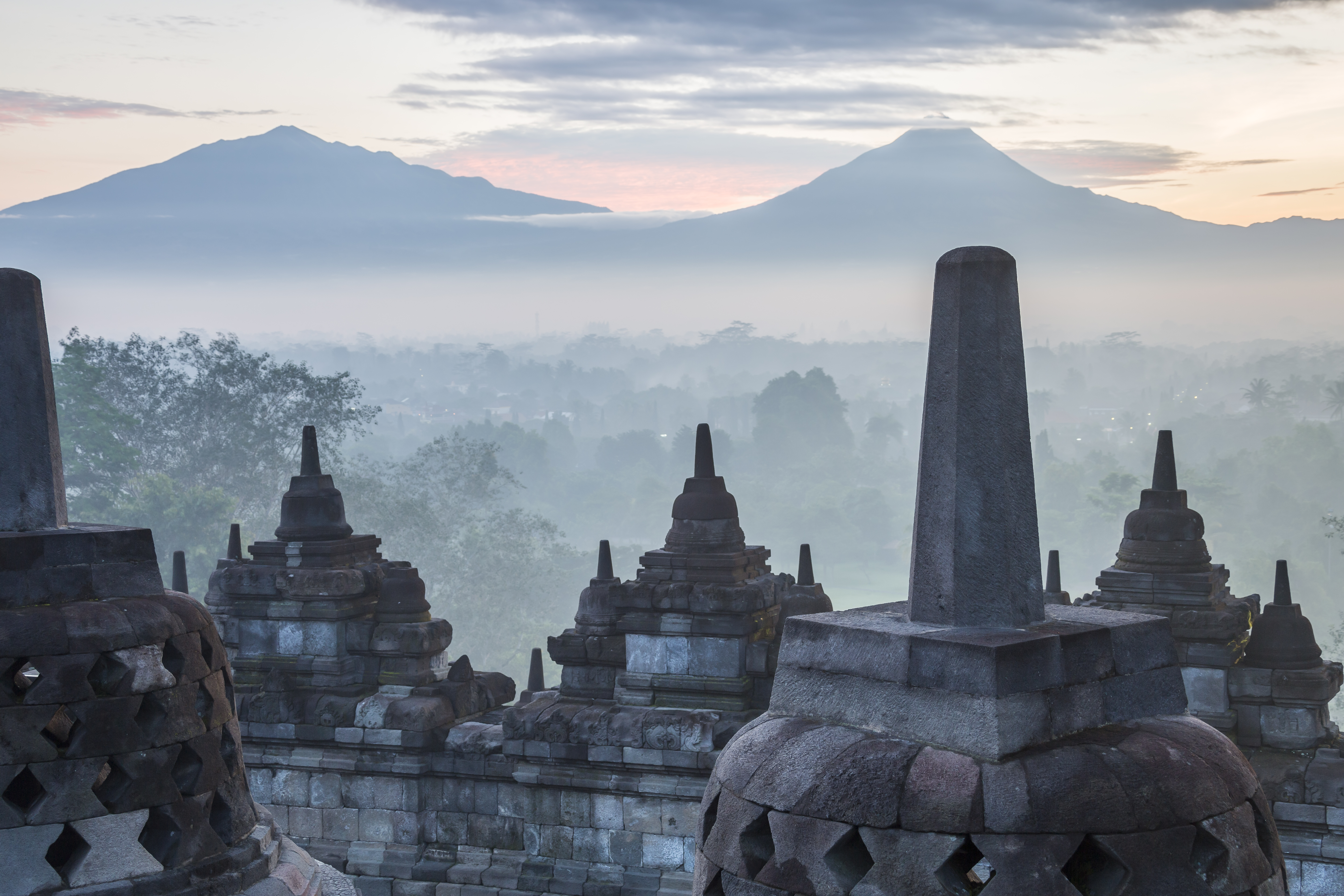 Borobudur temple Park, Indonesia: Early morning atmosphere in Borobudu Temple Park.