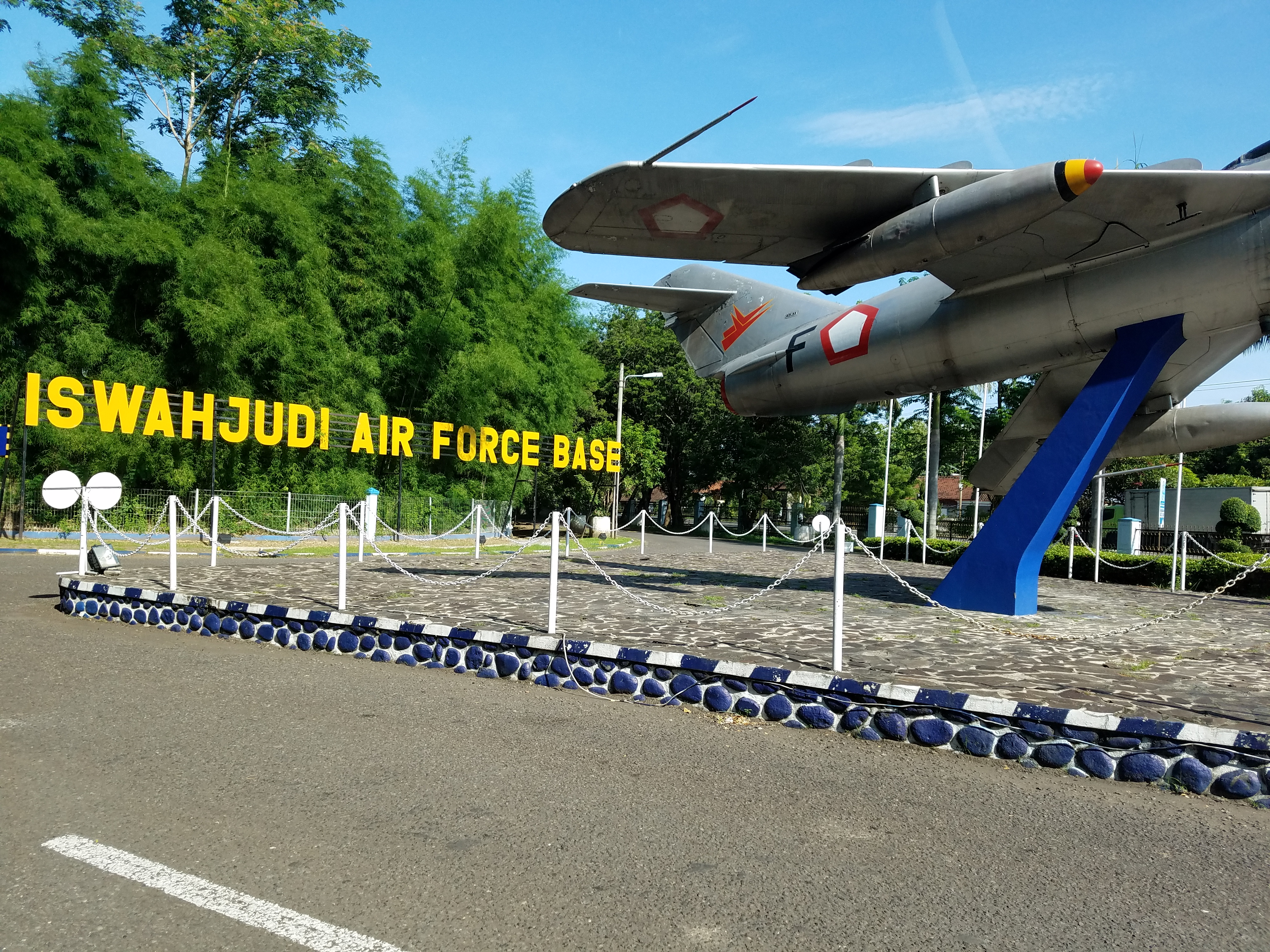 Mig-17 on display at Iswahyundi Air Force Base entrance.