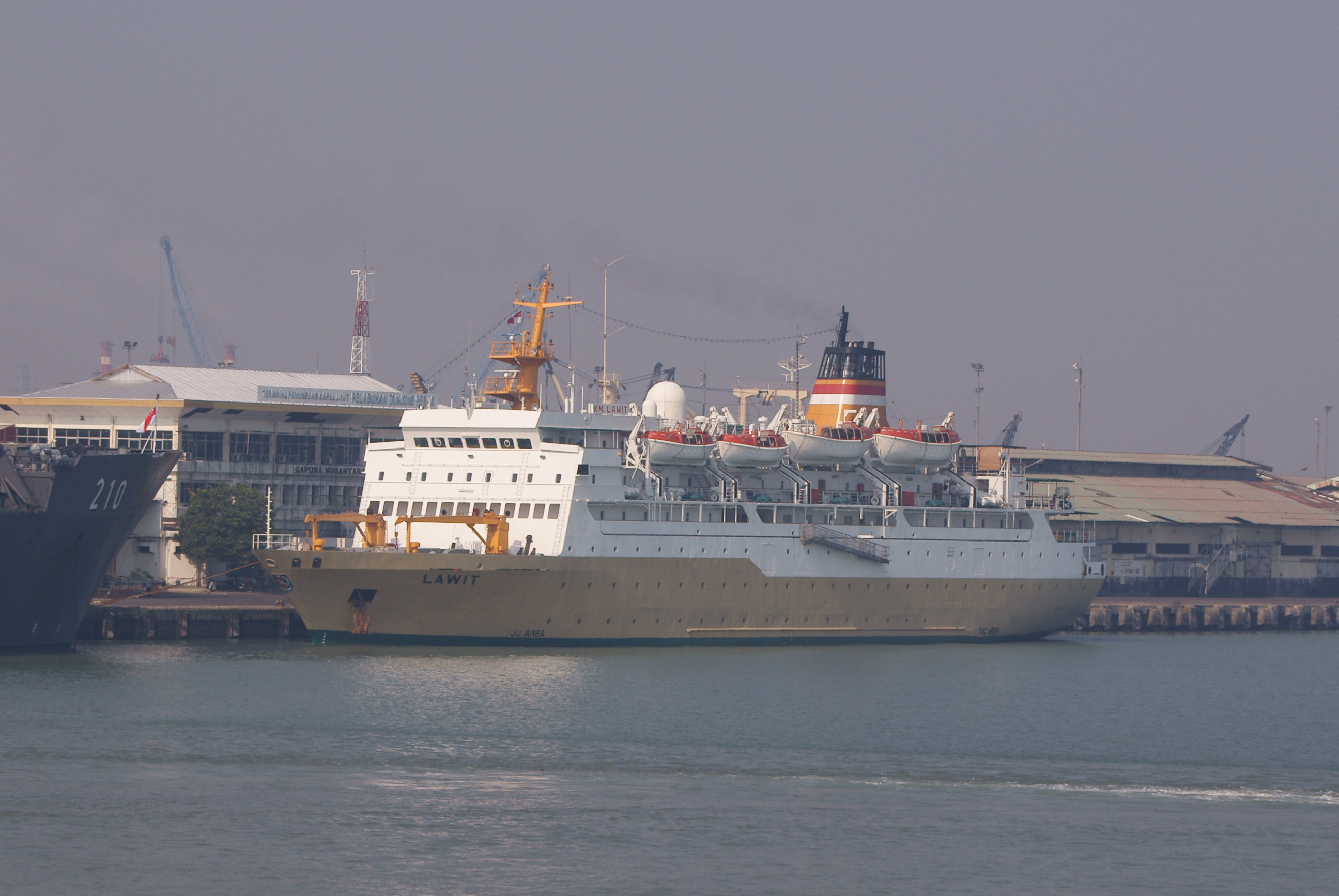KM Lawit, Tanjung Perak Port, Surabaya