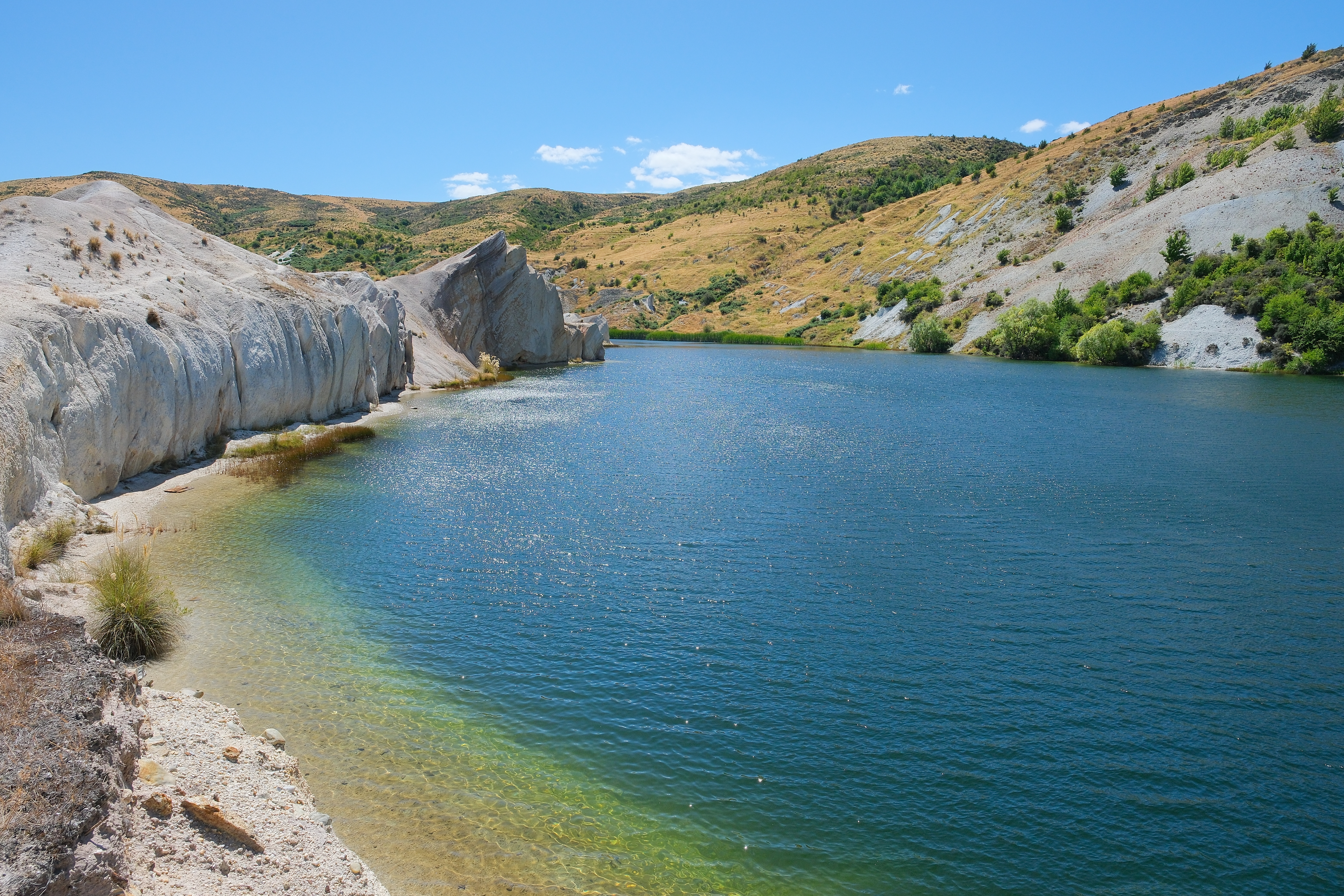 Shore of Blue Lake at St Bathans
