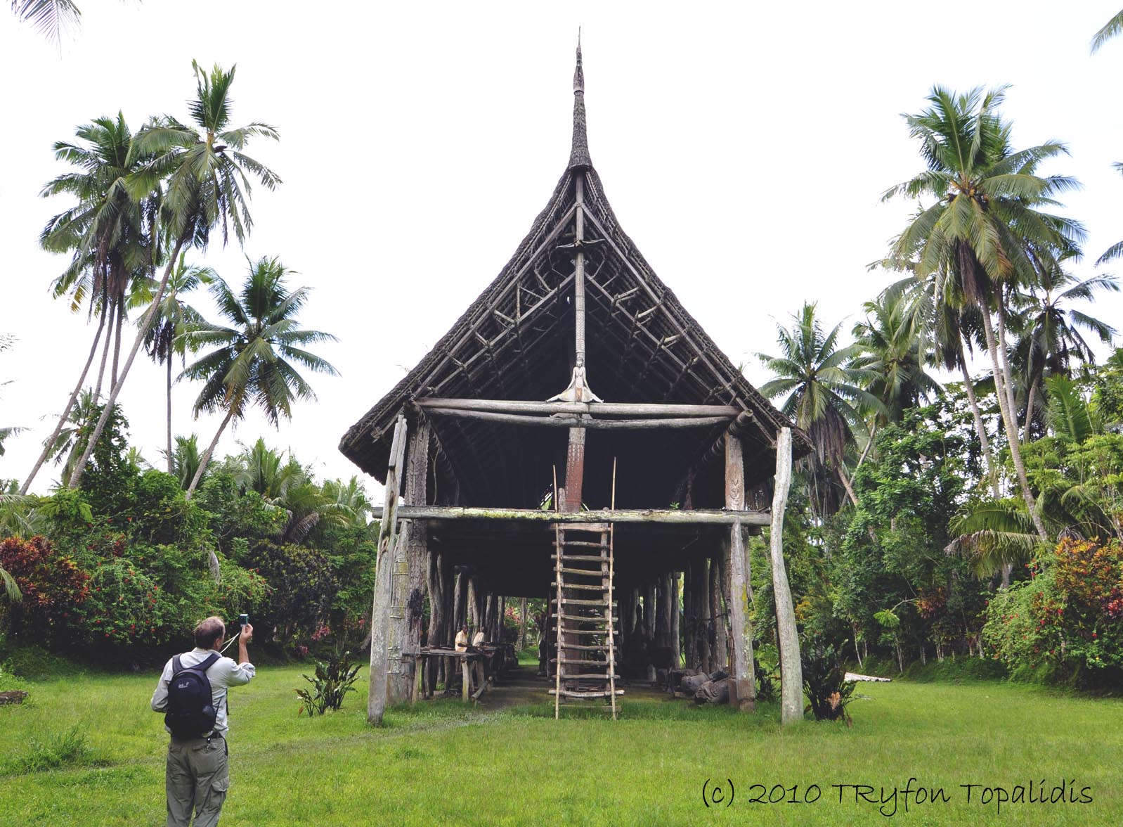 "Haus Tambaran", a sacred house where spirits live, inhabiting sacred carvings and tambu objects.