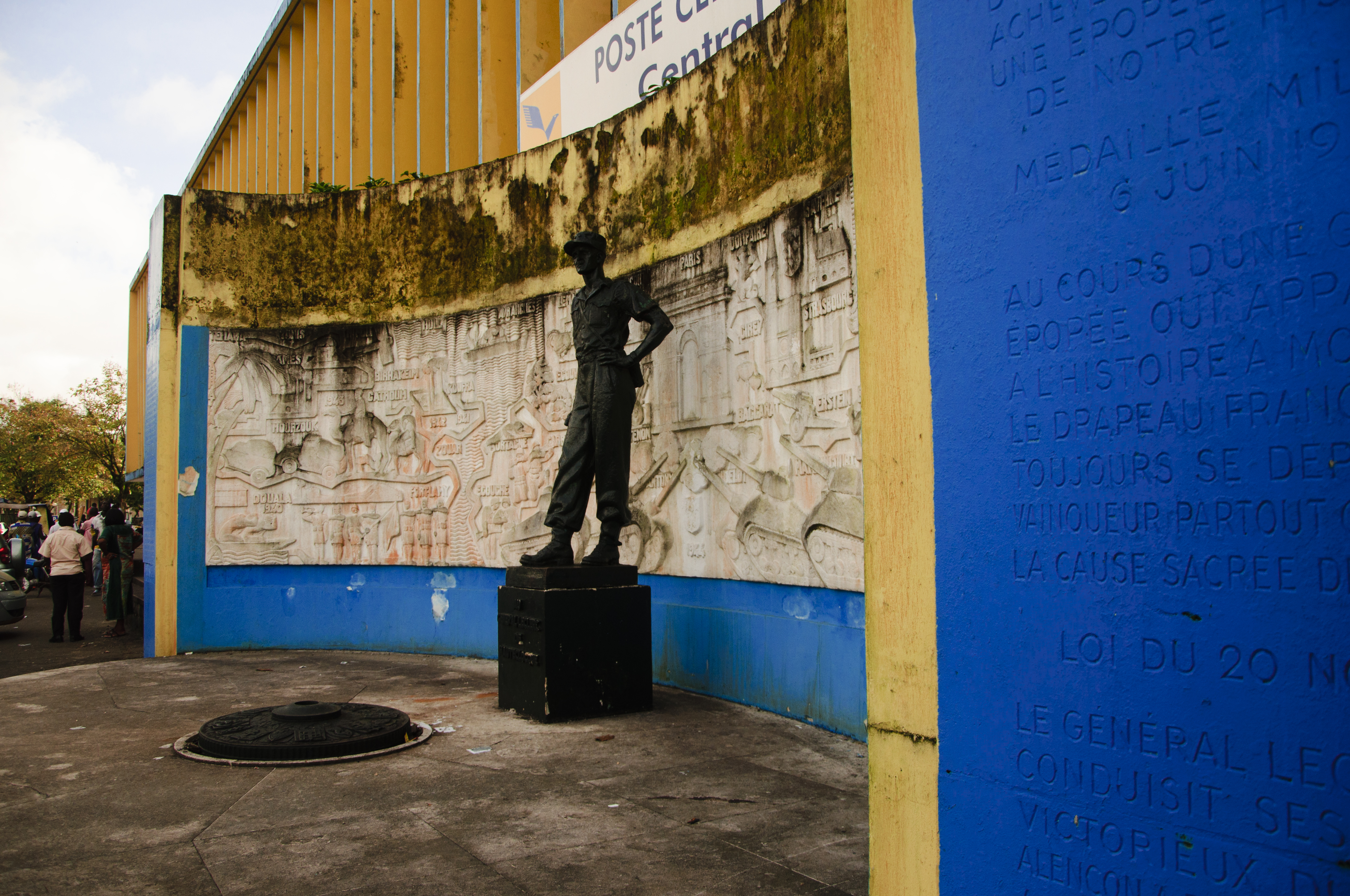 This is a photo of a monument in Cameroon identified by the ID