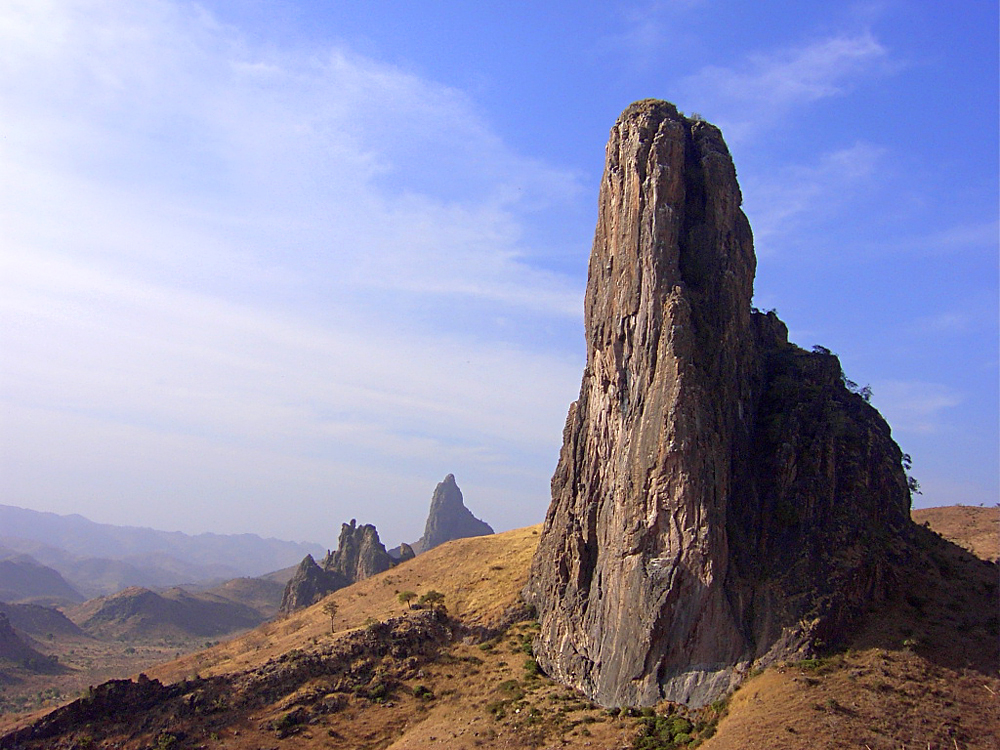 Rhumsiki Peak in Cameroon's Extreme North Province. Taken by uploader with Kodak CX6200 digital camera.