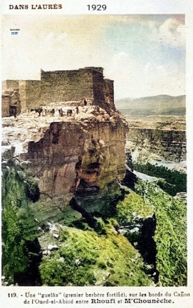 French postcard featuring the Fort of Ath Mansour in Aures