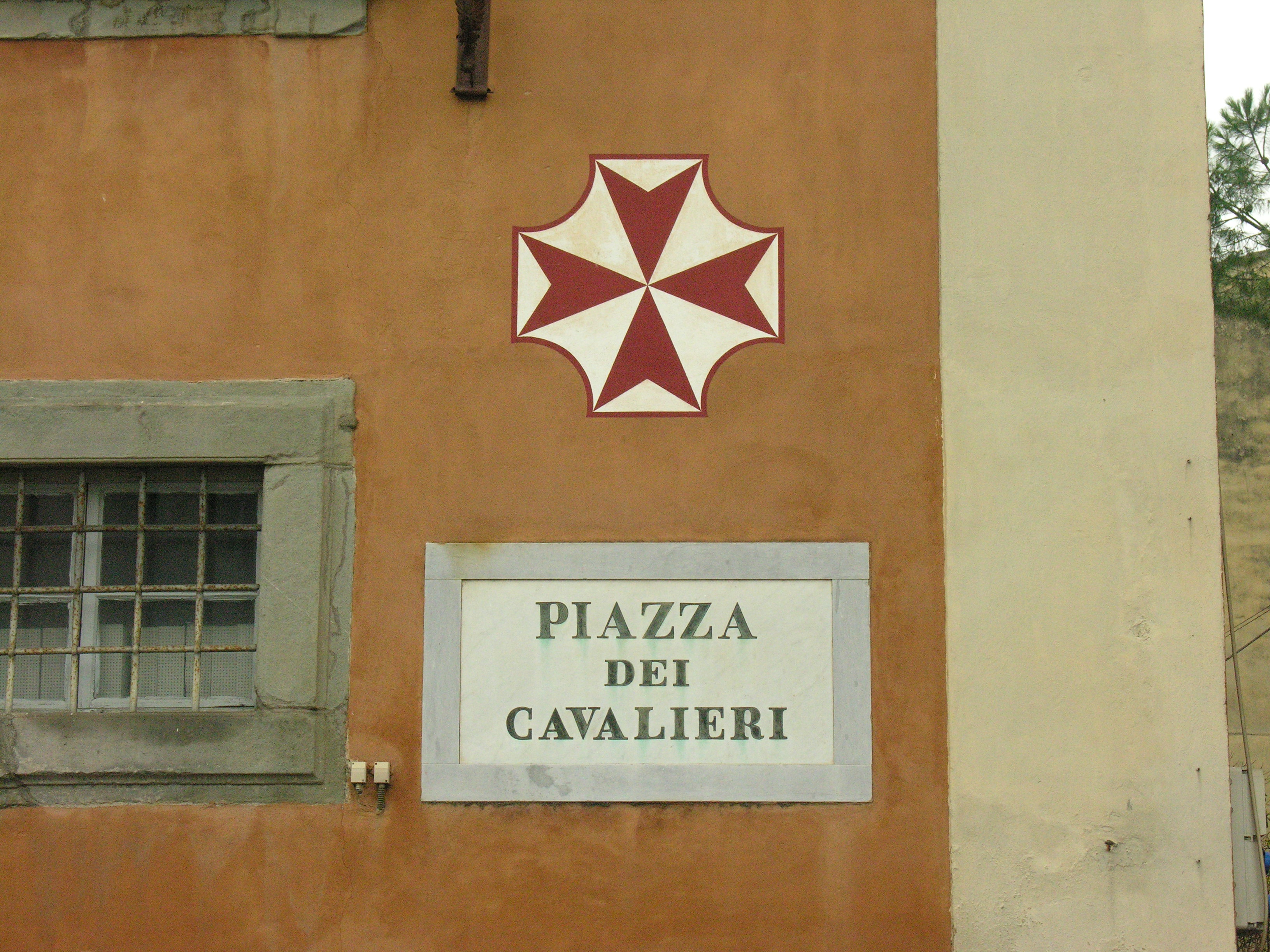 Piazza dei Cavalieri - Street Sign