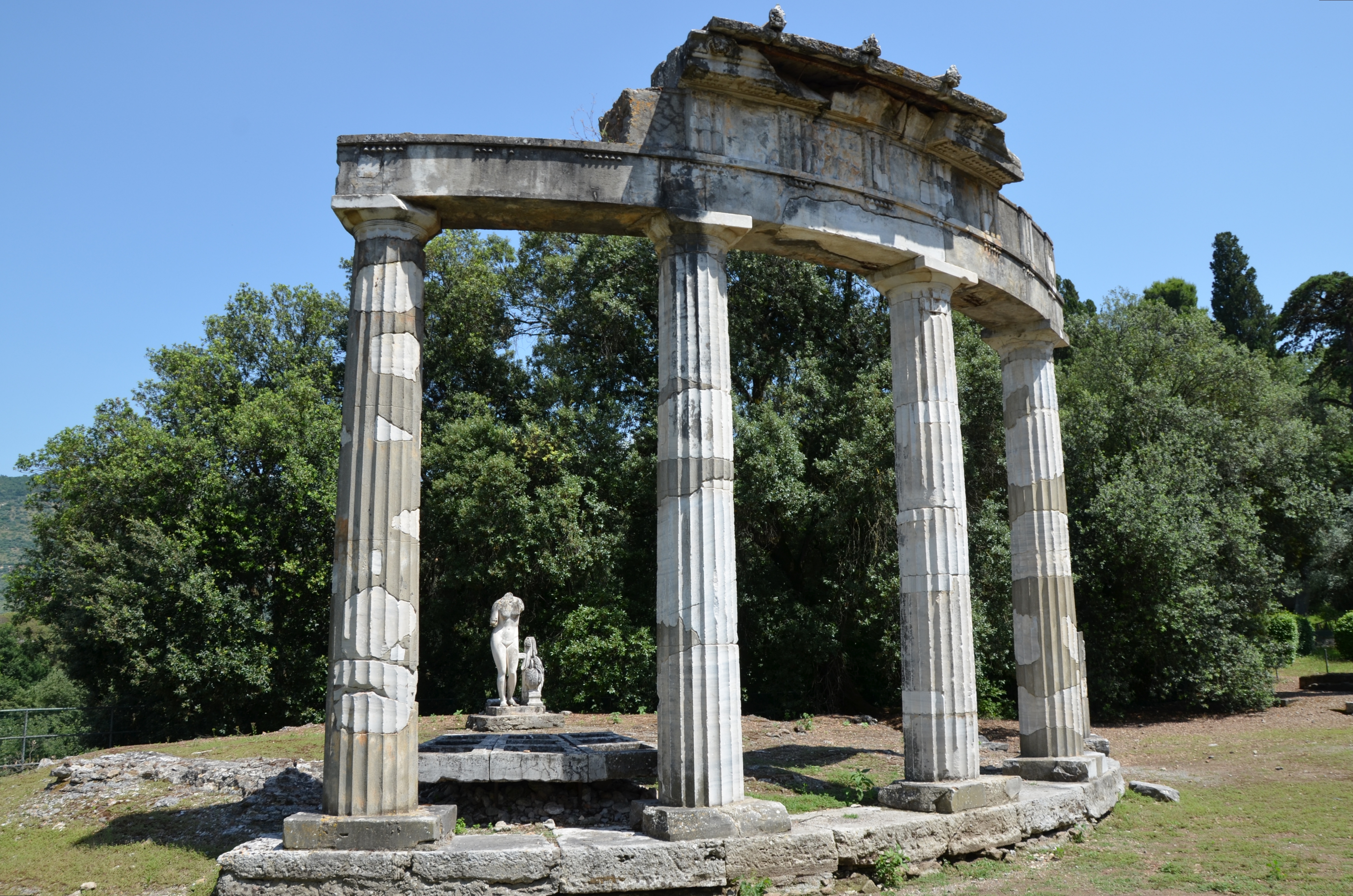 The circular temple dedicated to the Venus of Cnidus, Hadrian's Villa, Tivoli