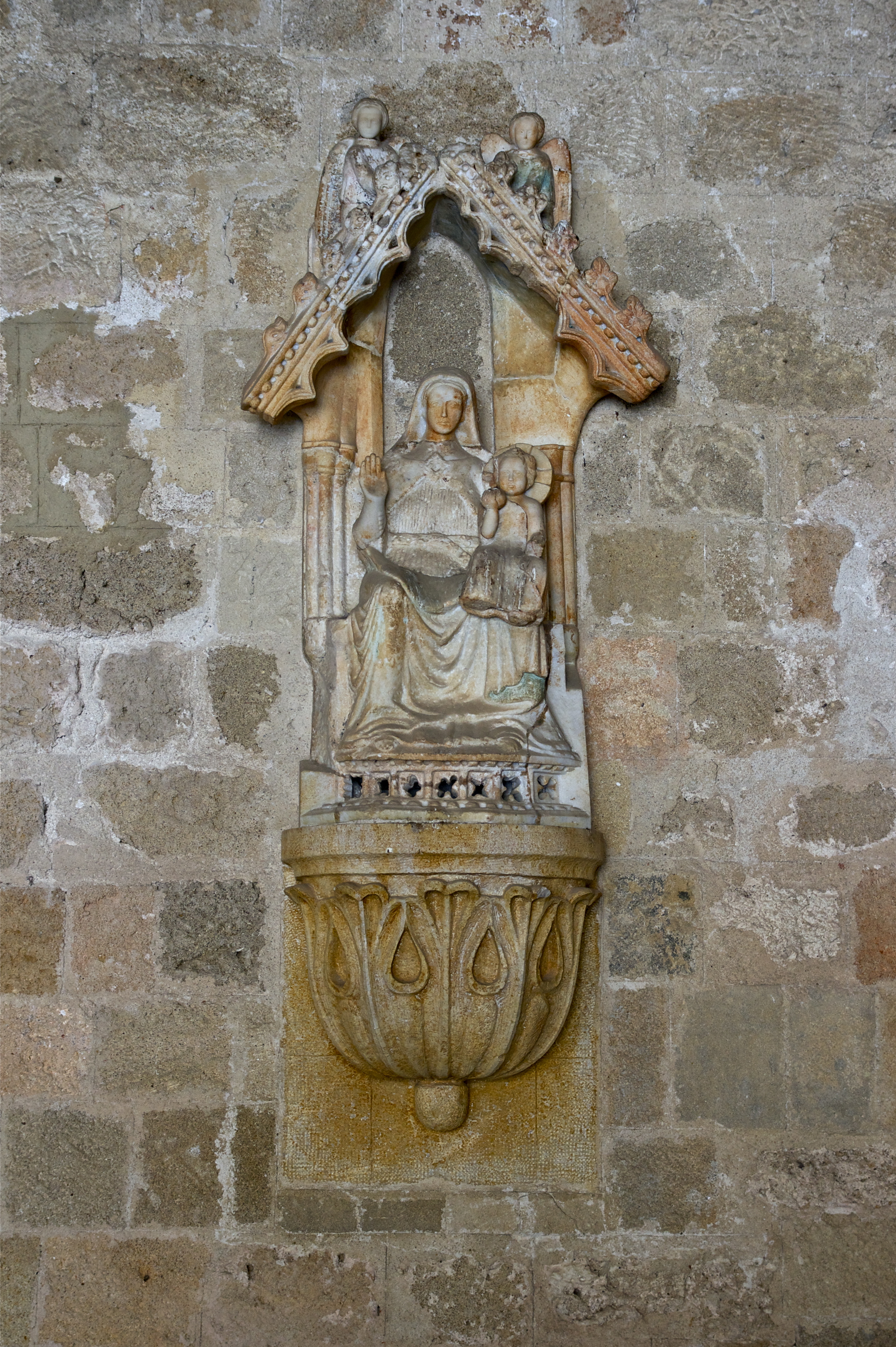 statue of the Madonna with Child, near the grand stairs of the Palace of the Grand-Master of the Knights of Rhodes, in Rhodes, island of Rhodes, Greece.