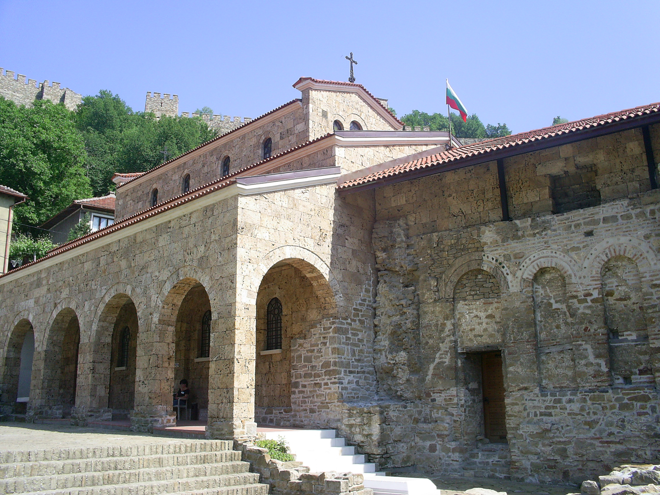 Church en:SS. Forty Martyrs Church in en:Veliko Tarnovo, en:Bulgaria, a Bulgarian national cultural monument.