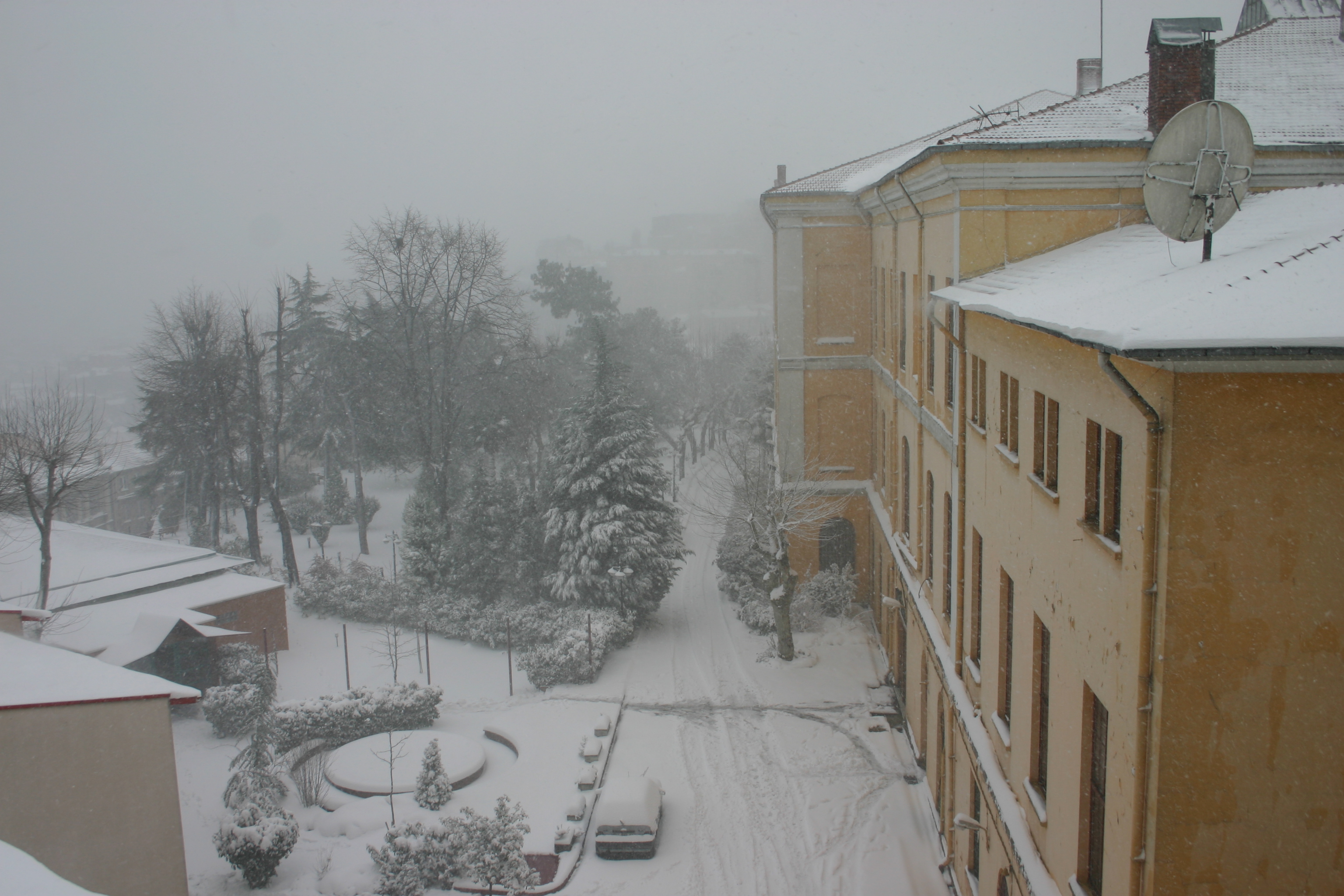 Galatasaray High School. Photo by Bertil Videt 2006