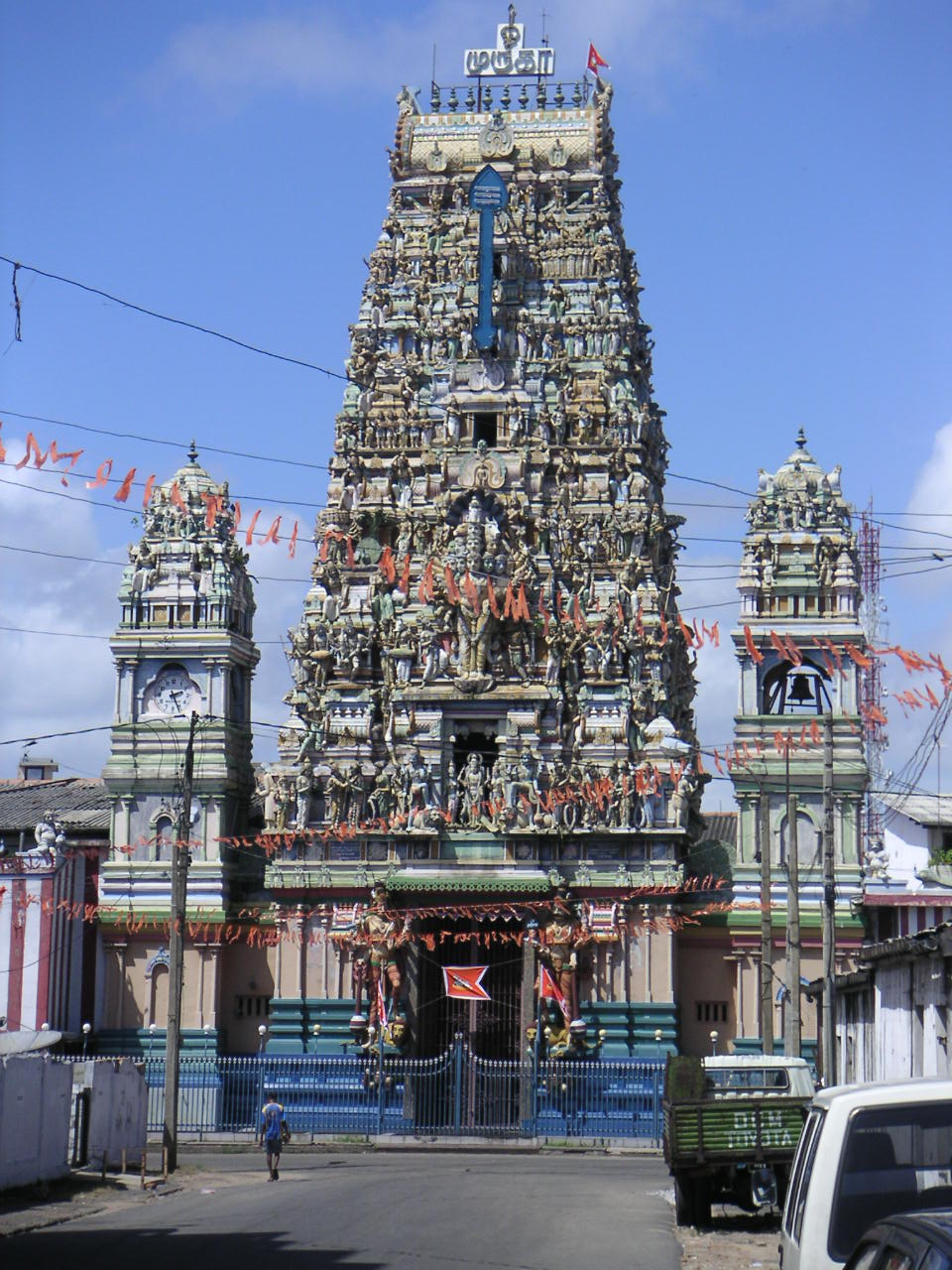 Hindu temple, Colombo, Sri Lanka. Photo: Soman