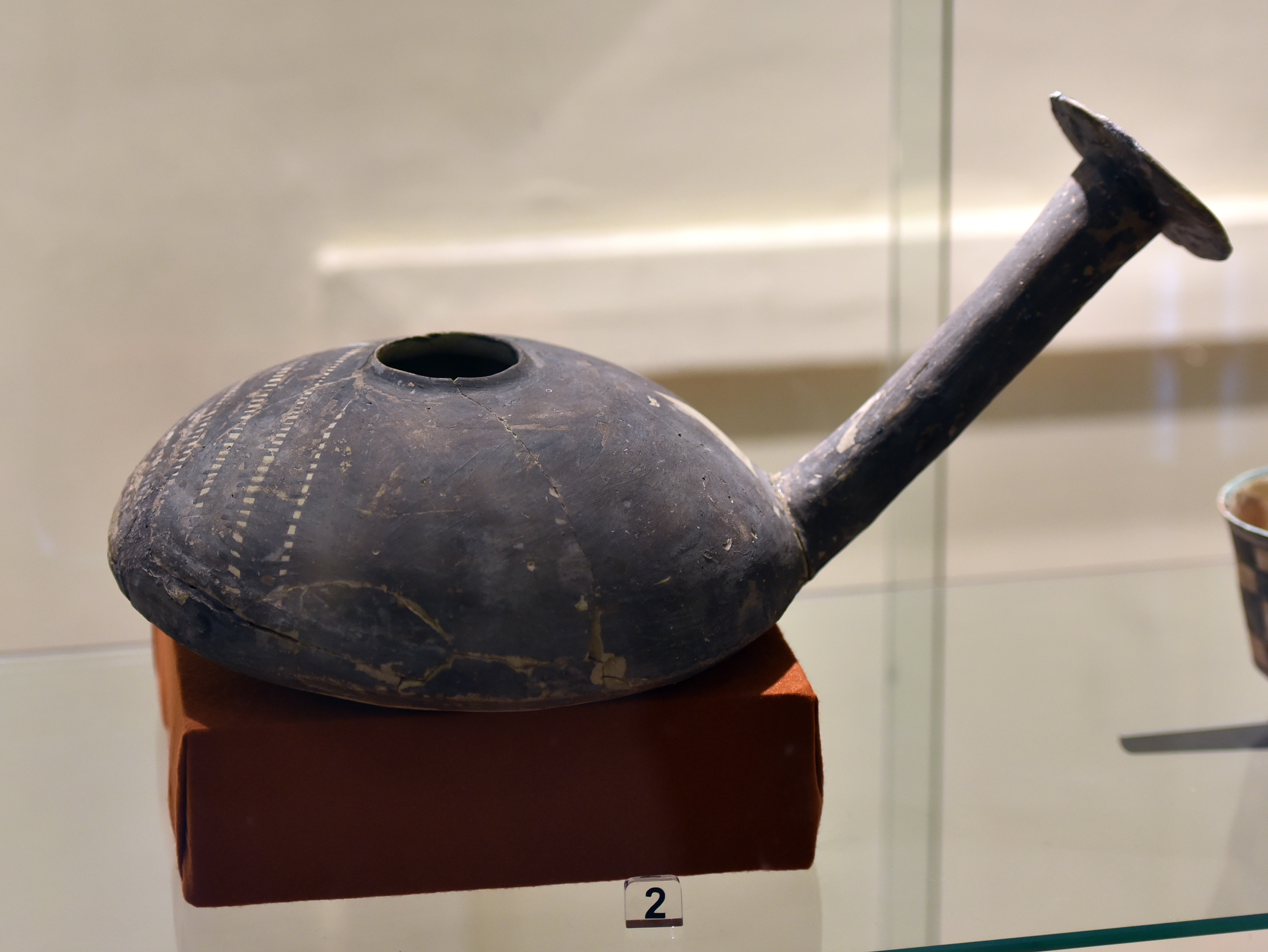 Painted pottery vessel (jug or ewer). From Eridu (Tell Abu Shahrain),  Iraq. 3500-2800 BCE. Iraq Museum, Baghdad.