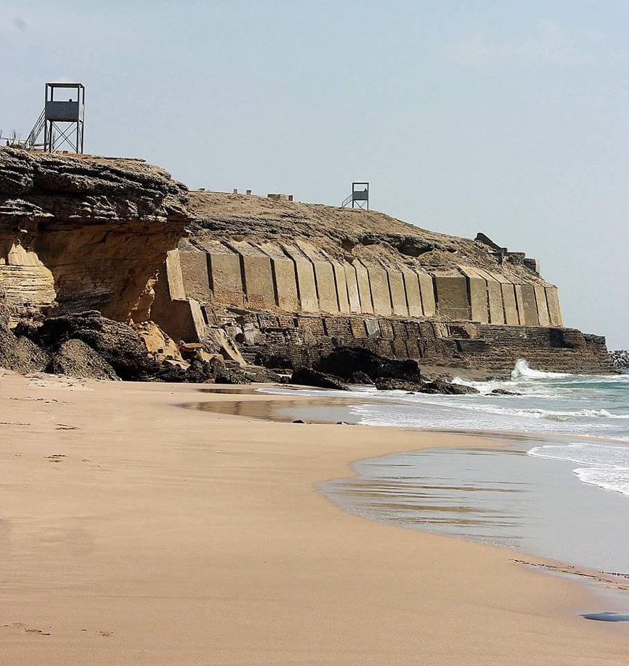 One a hot sunny day, the crispy sand and the shining water of Manora offers the perfect escape!