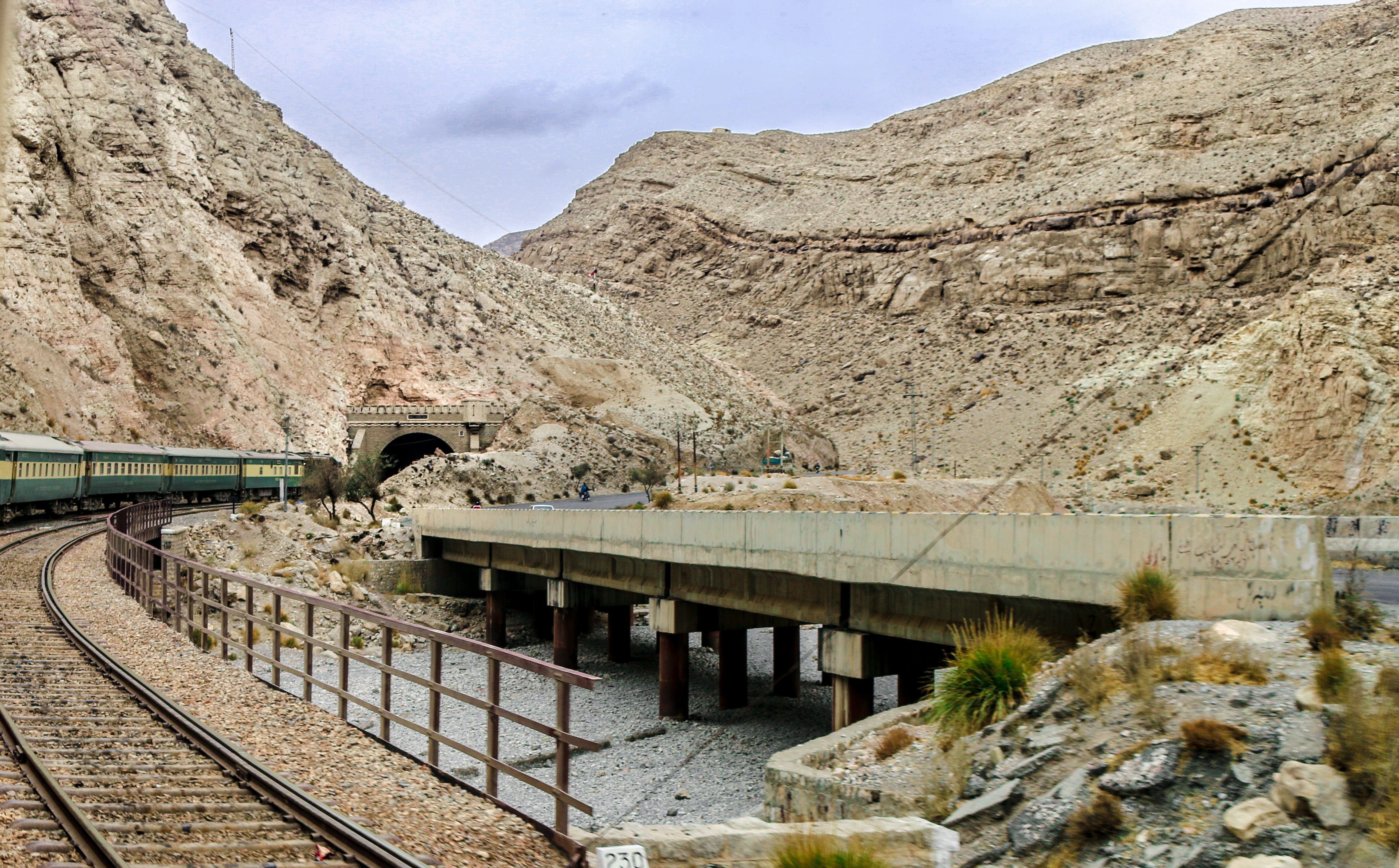 A train entering the tunnel at Bolan, Balochistan.