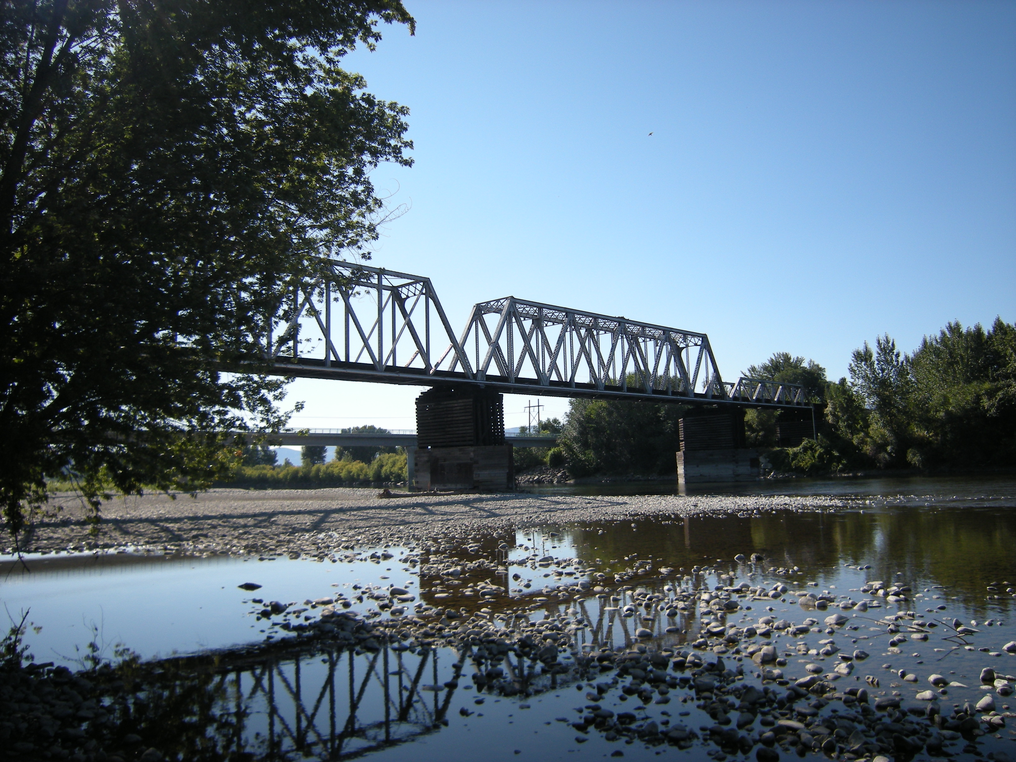 Railway bridge across the Wenatchee River, Wenatchee, Washington.