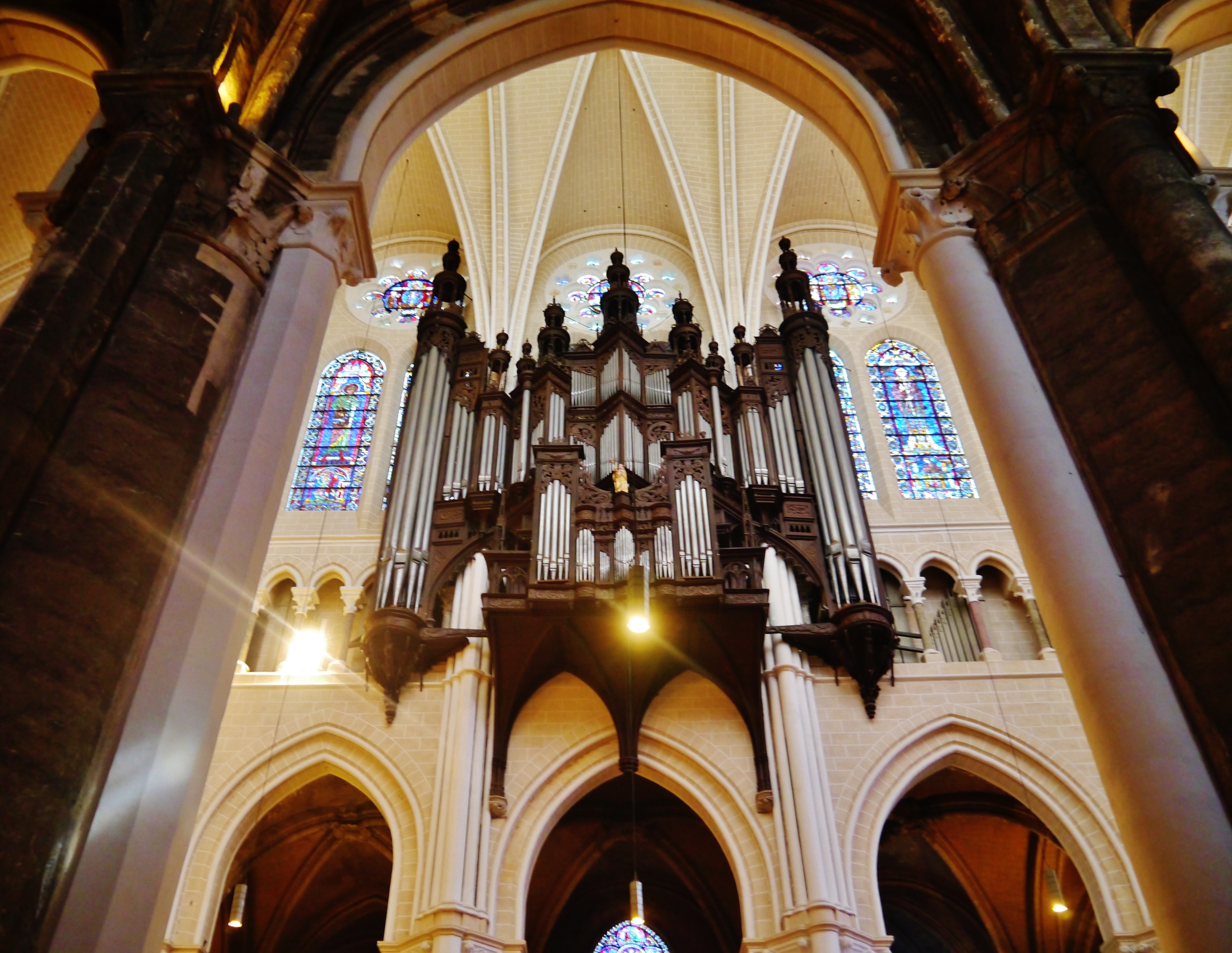 Organ of the Cathedral of Our Lady, Chartres, Department of Eure-et-Loire, Region of Centre-Loire Valley, France