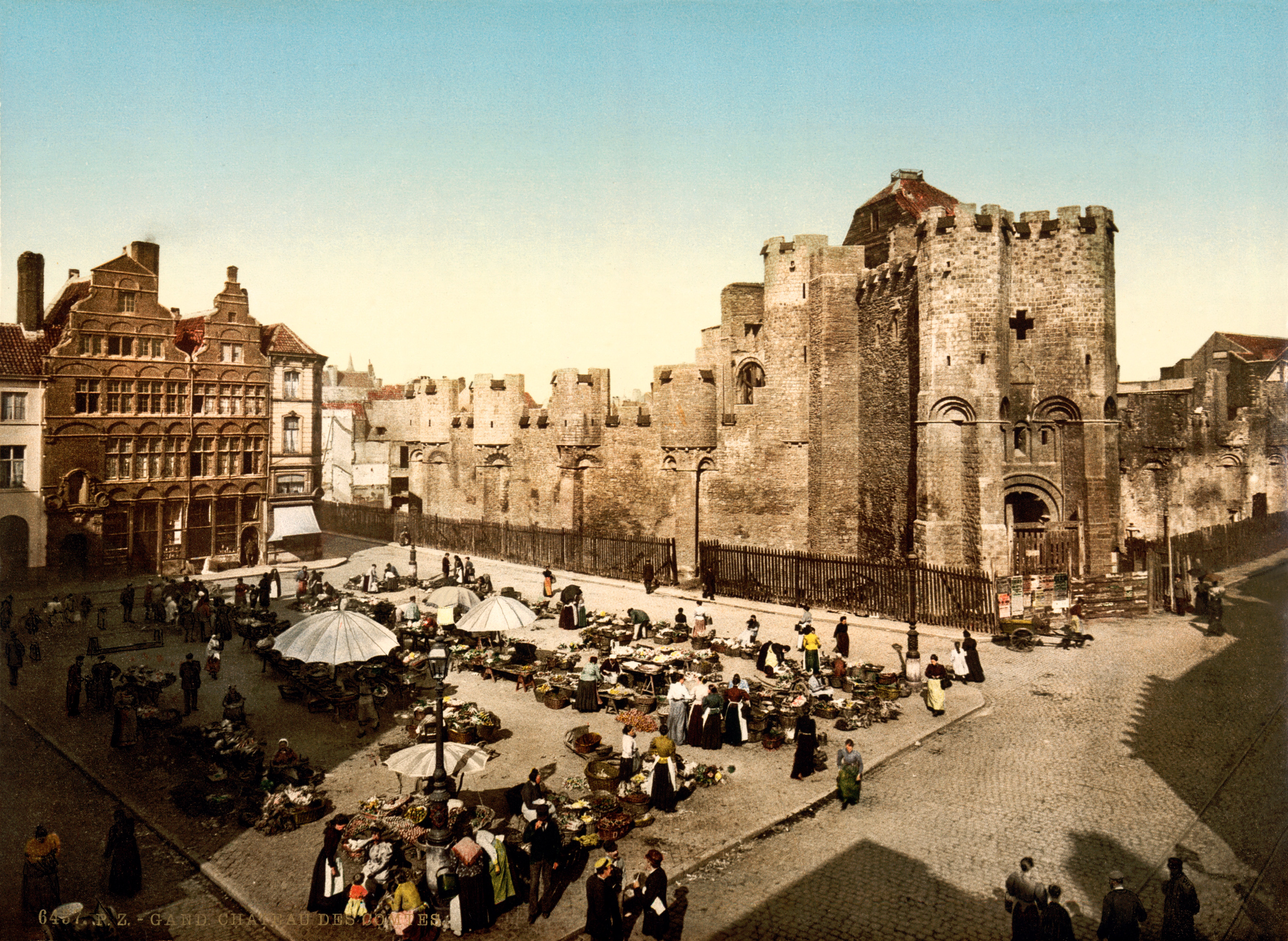 Gravensteen (Chateau des Comtes), Ghent, Belgium. 1 photomechanical print : photochrom, color.