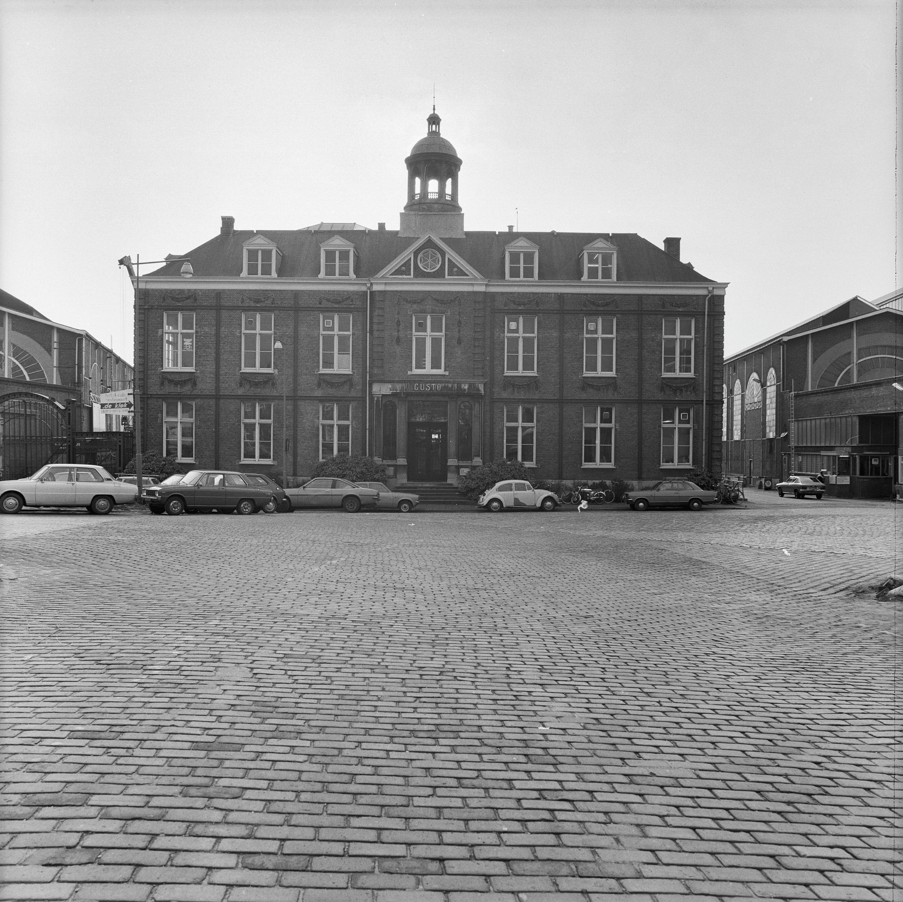 Werf Gusto: voorgevel