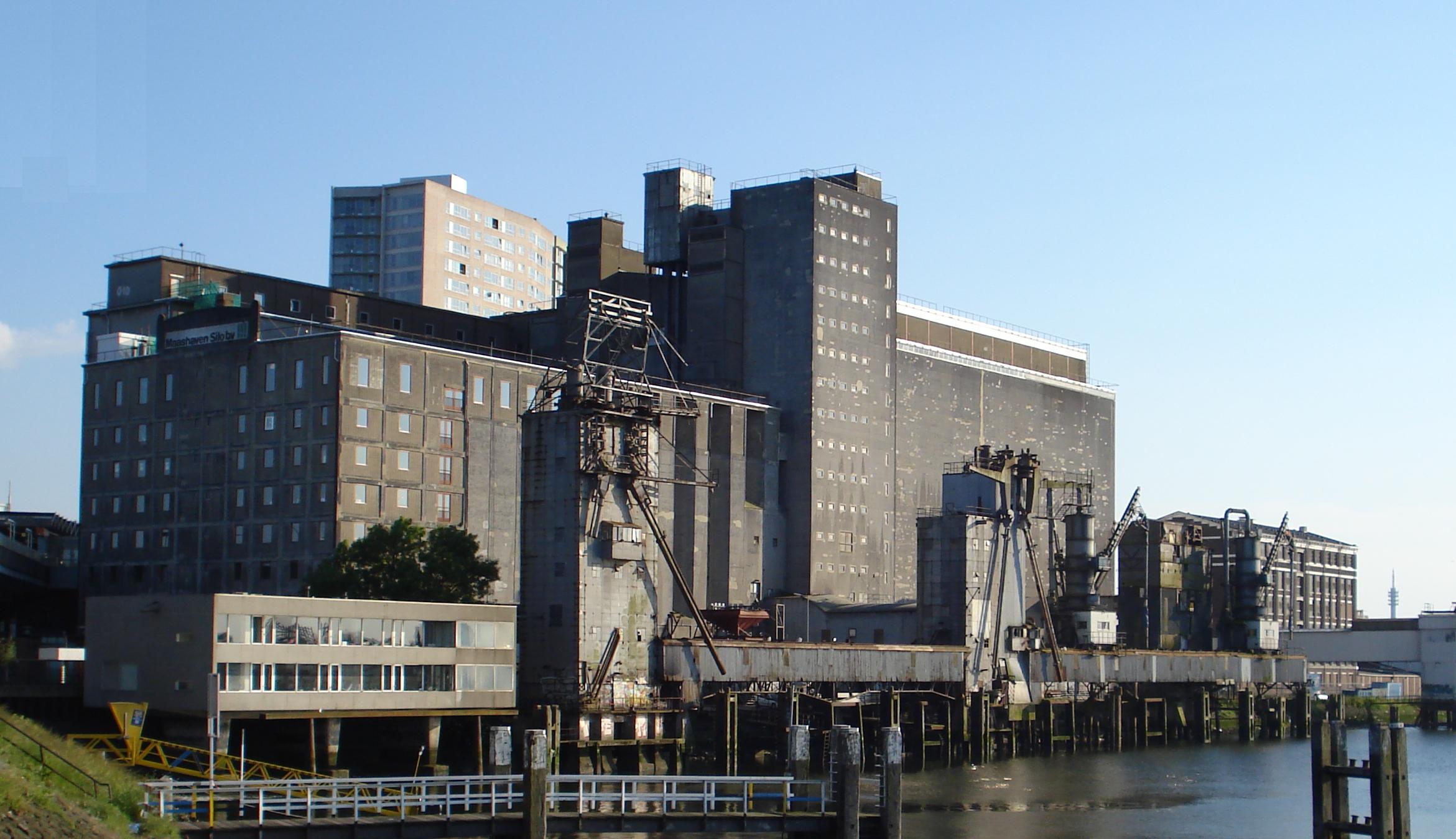 Rotterdam, Maashaven. De Maassilo.