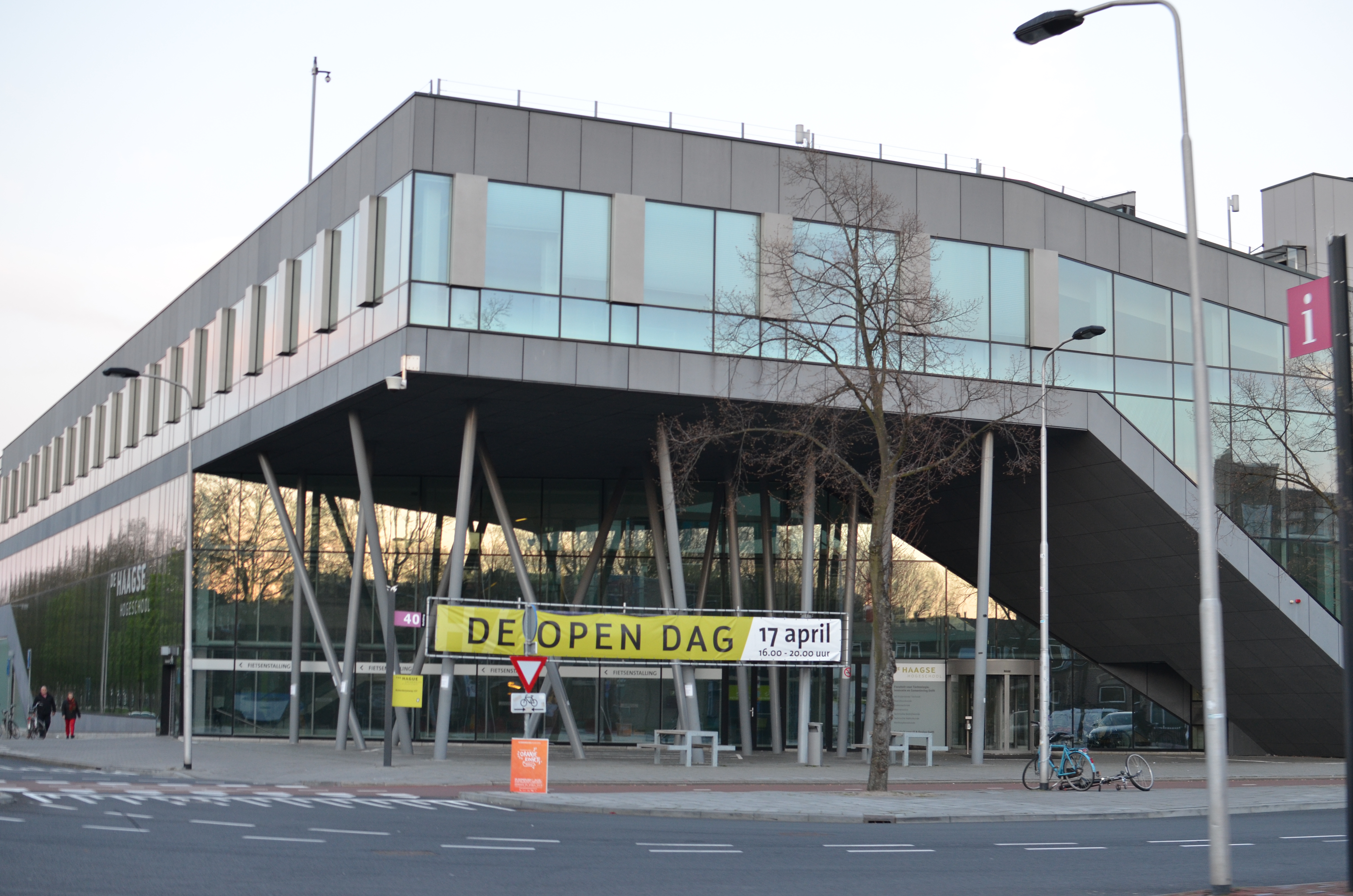 De Delftse faculteit van de Haagse Hogeschool.