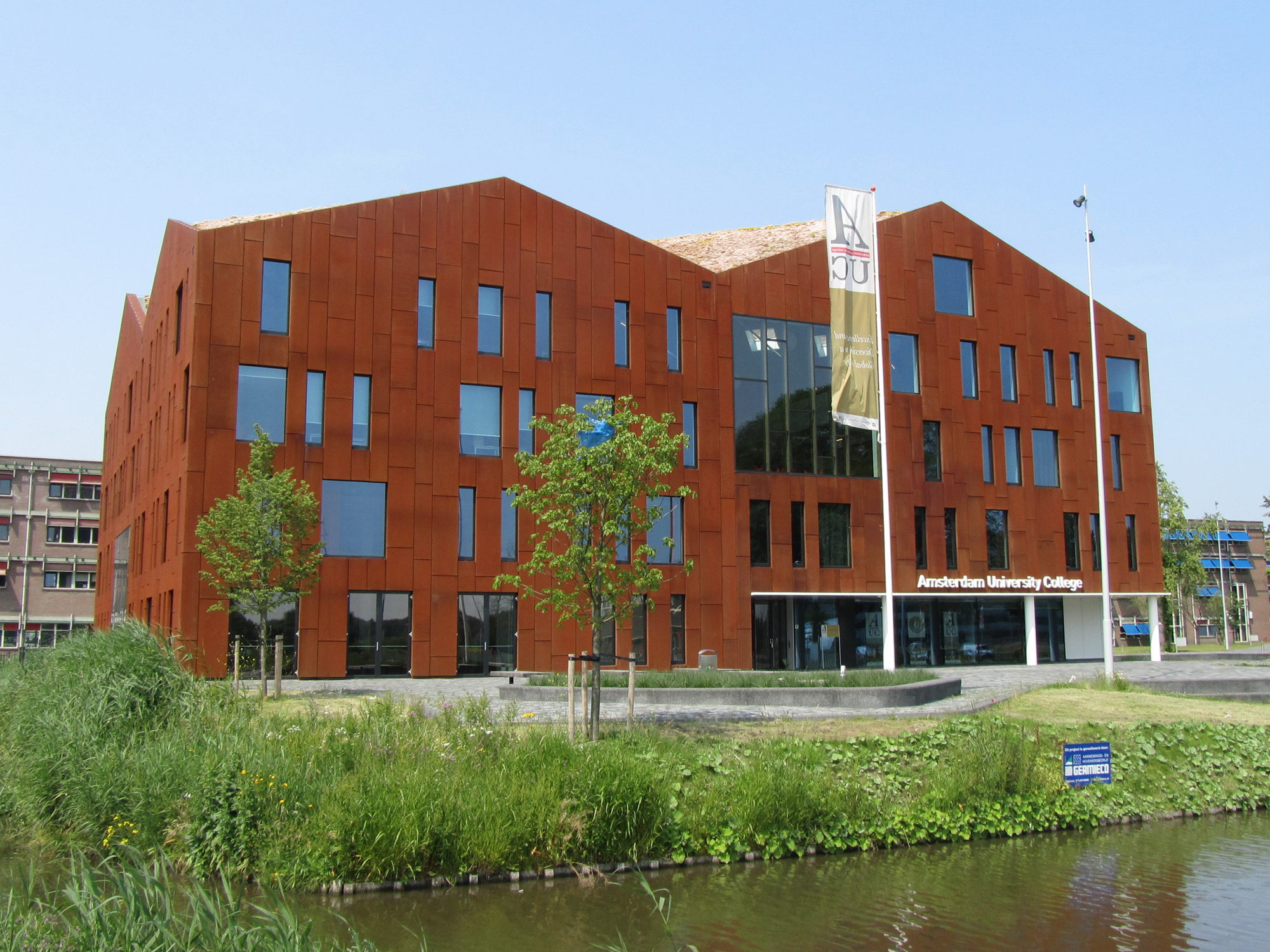 The building of Amsterdam University College at the Science Park campus of the University of Amsterdam