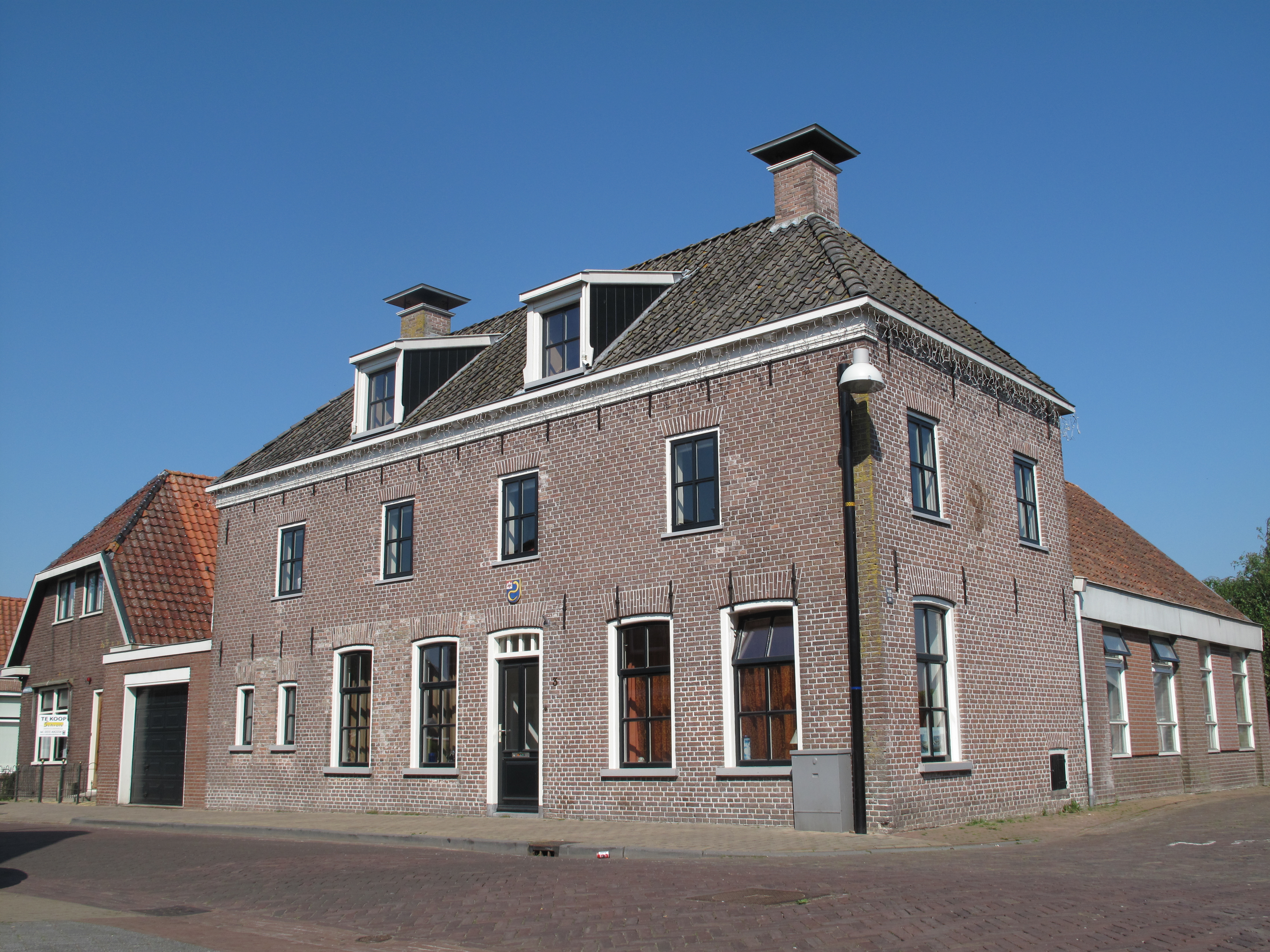 Heeg, monumental house