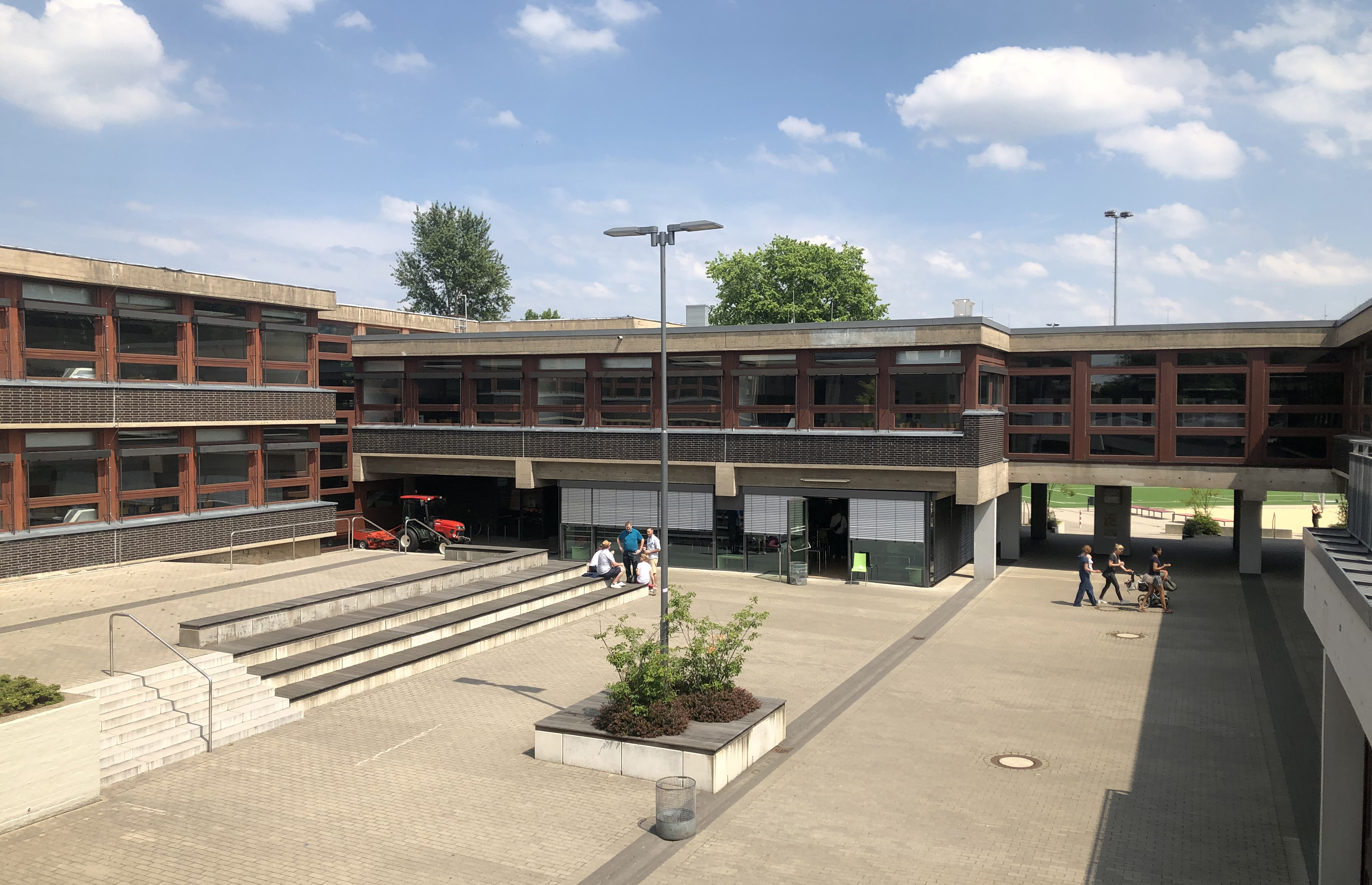 Theodor-Fliedner-Gymnasium, Kalkumer Schlossallee 28, Düsseldorf-Kaiserswerth