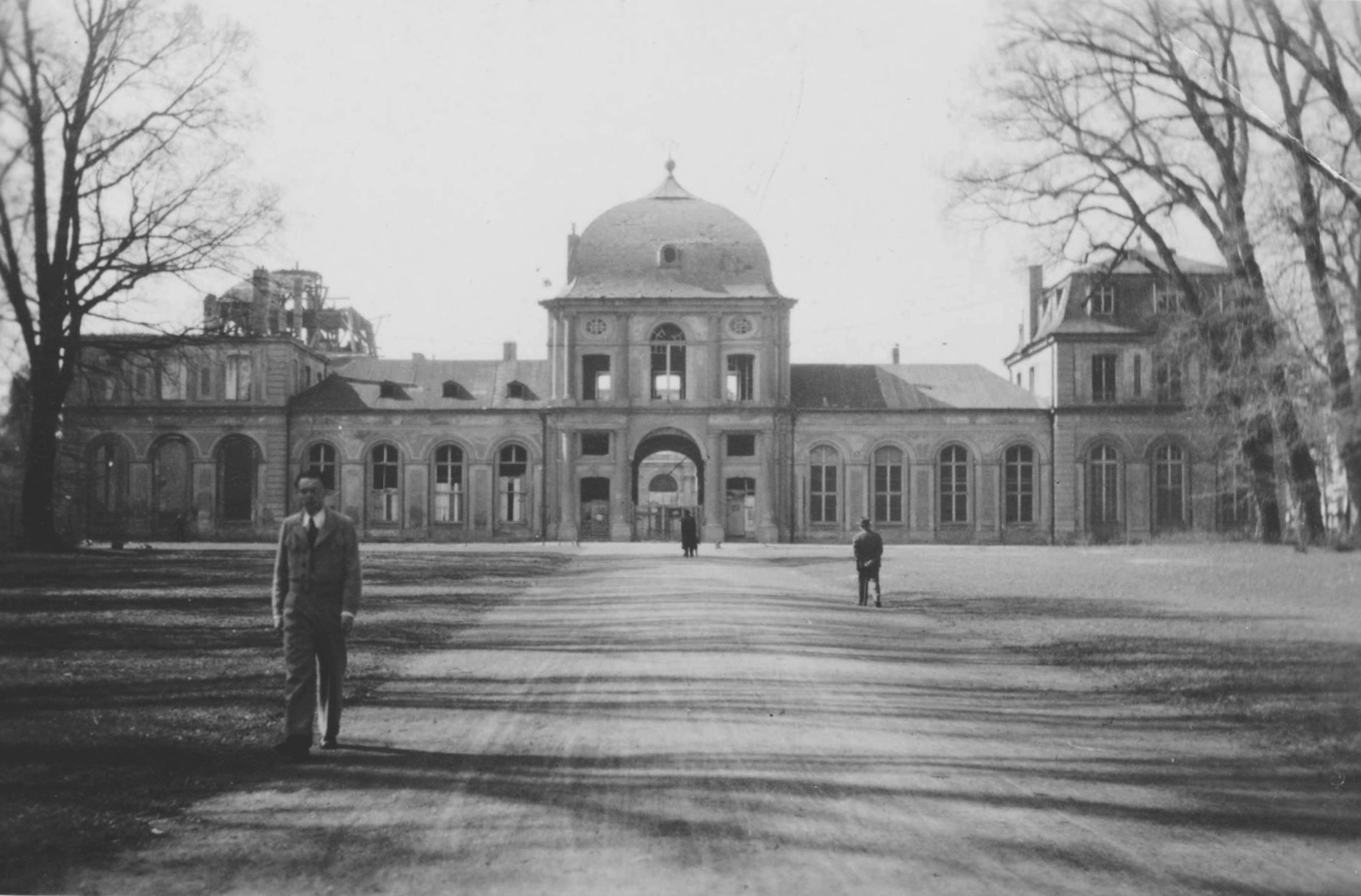Poppelsdorf Palace, Bonn, 1946 showing war damage