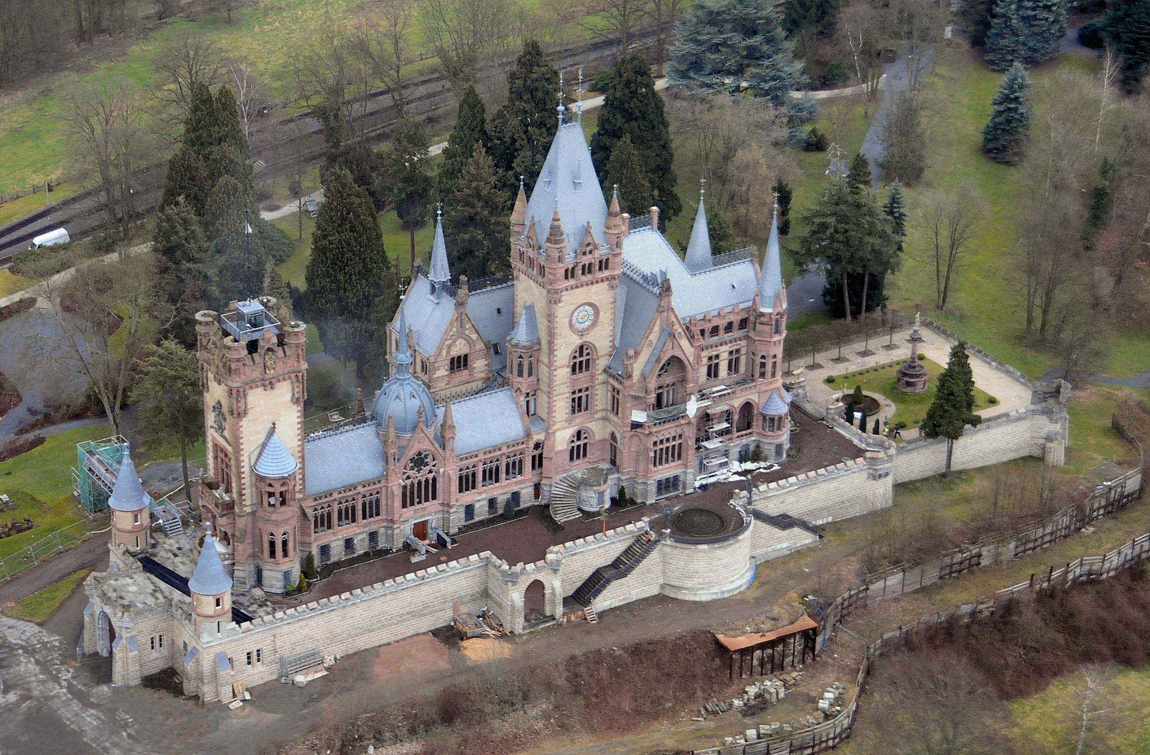 Aerial photograph of Schloss Drachenburg