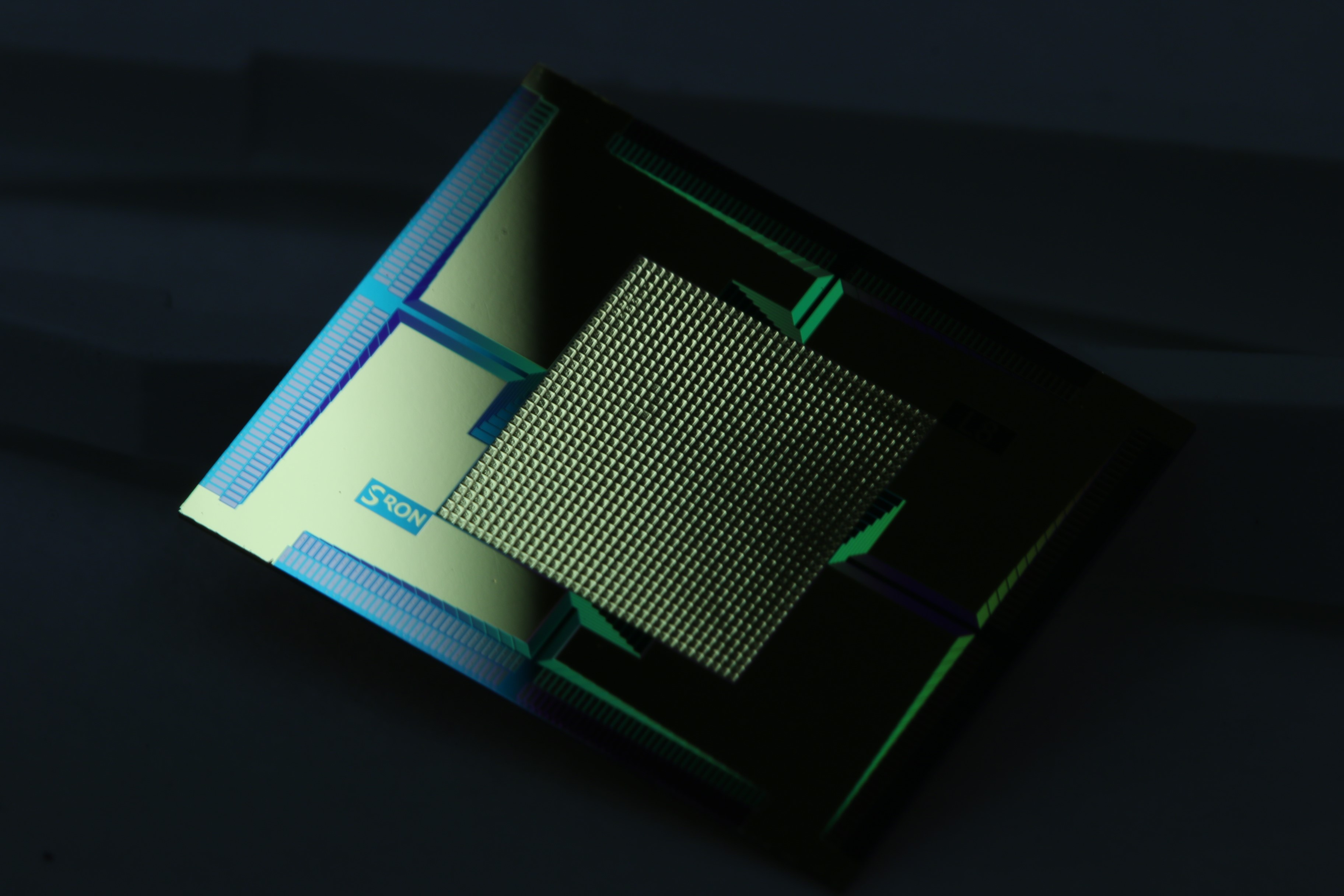 Transition Edge Sensor (TES) chip developed by SRON to detect X-rays from space. Credit: Kenichiro Nagayoshi (SRON)