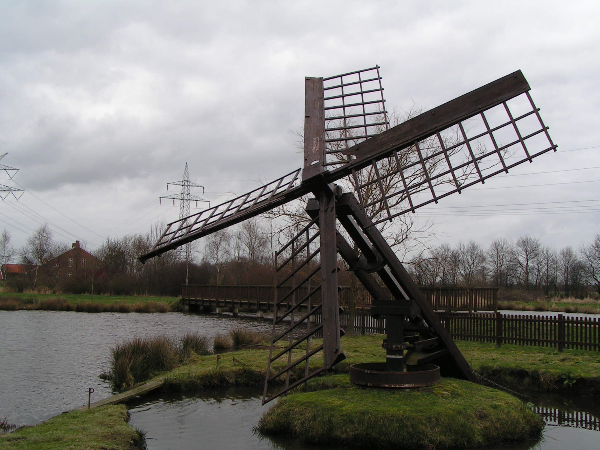 Fluttermühle in Lütjegaste (Gemeinde Westoverledingen)