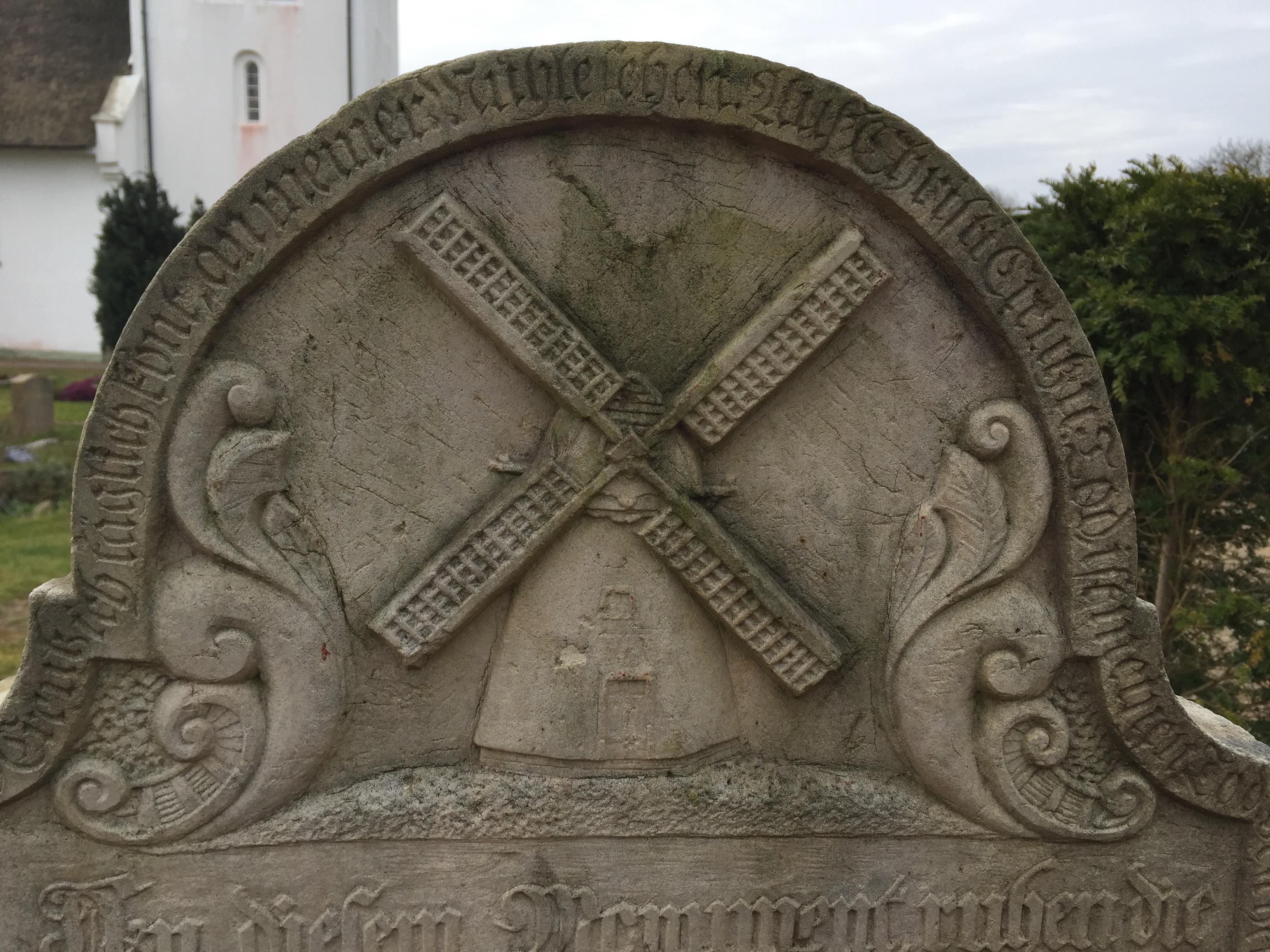 The production, editing or release of this file was supported by the Community-Budget of Wikimedia Deutschland.
To see other files made with the support of Wikimedia Deutschland, please see the category Supported by Wikimedia Deutschland.العربية ∙ বাংলা ∙ Deutsch ∙ English ∙ Esperanto ∙ français ∙ हिन्दी ∙ magyar ∙ Bahasa Indonesia ∙ italiano ∙ 日本語 ∙ македонски ∙ മലയാളം ∙ Bahasa Melayu ∙ Nederlands ∙ português ∙ română ∙ русский ∙ slovenščina ∙ svenska ∙ தமிழ் ∙ українська ∙ 中文 ∙ +/−

Gravestones in Amrum