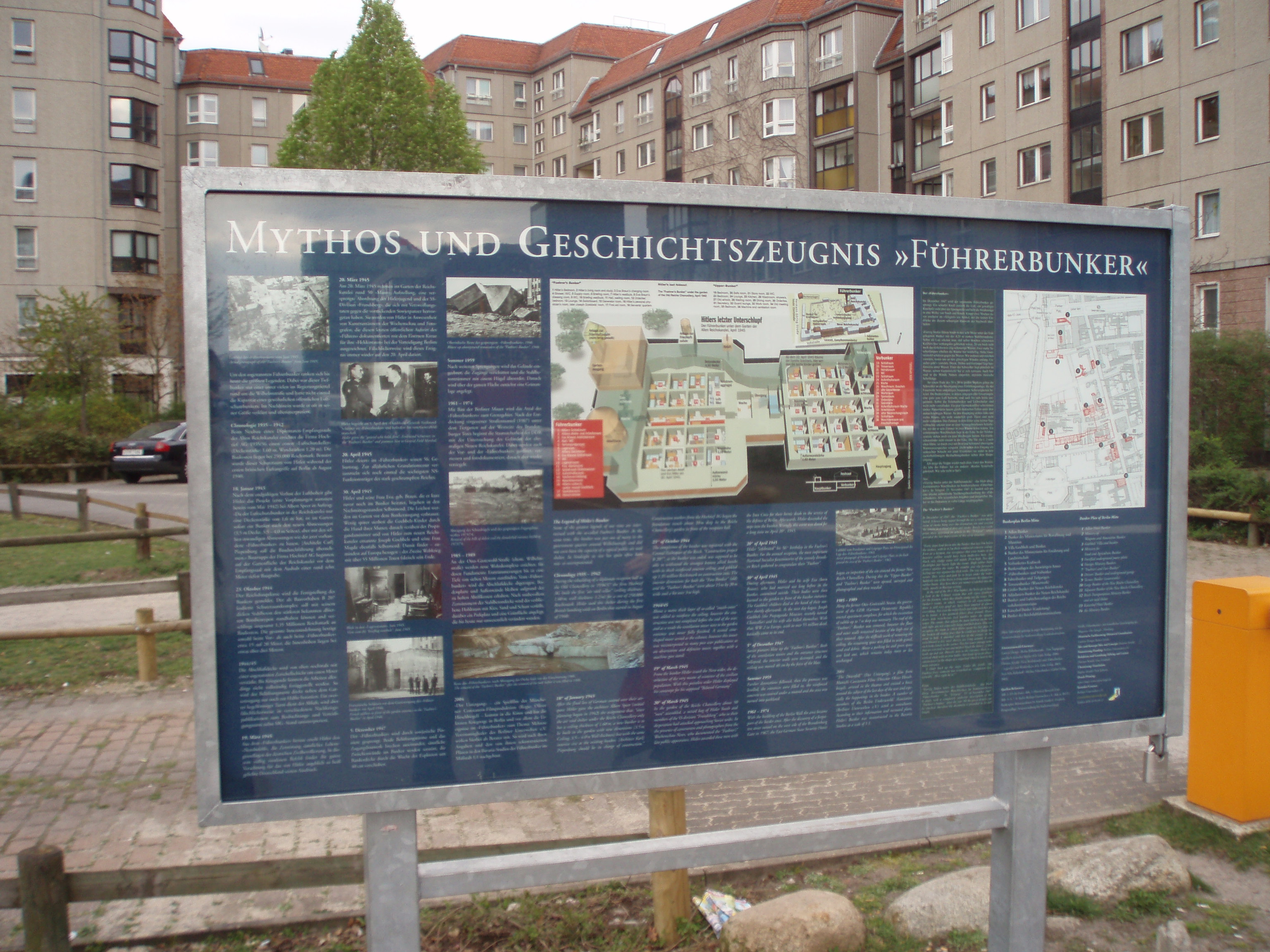 Place of Hitler's Bunker in 2007, Place marked by German government