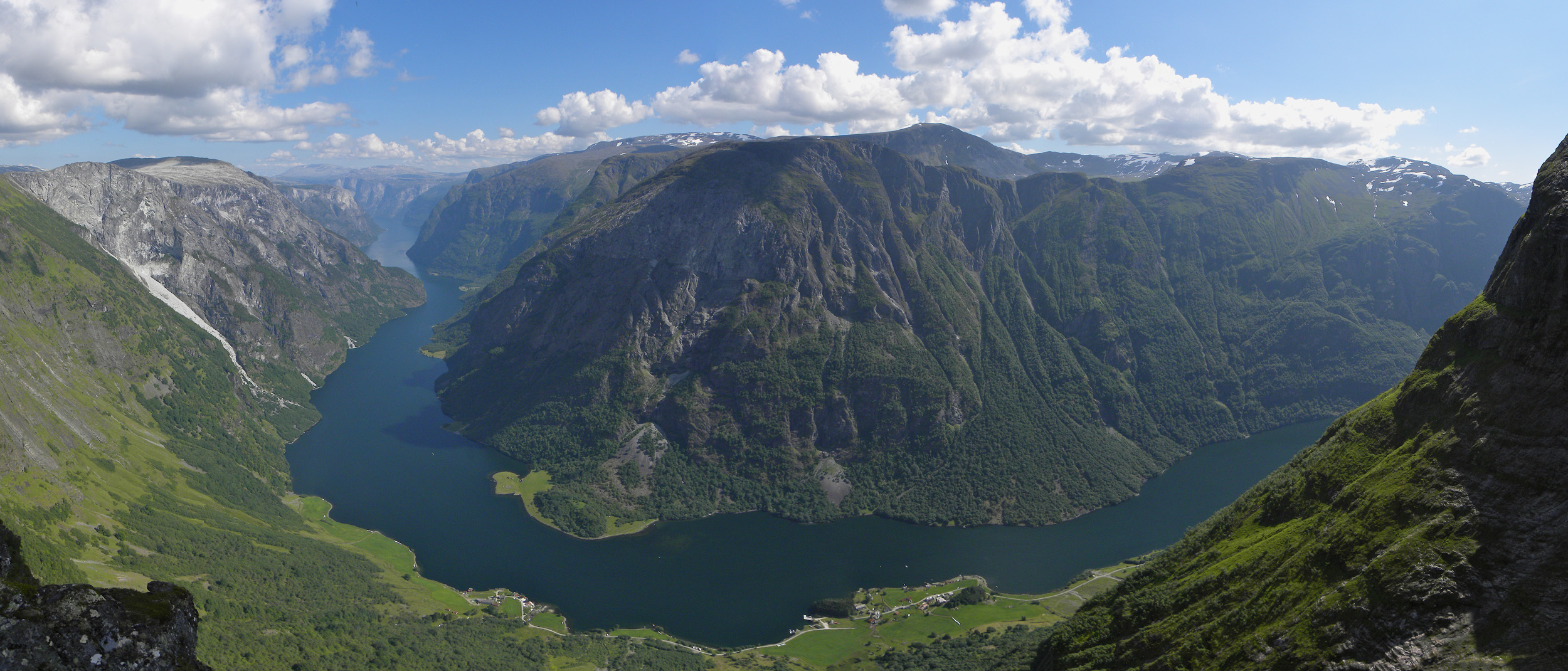 Stitched panorama of Nærøyfjorden taken from Bakkanosi